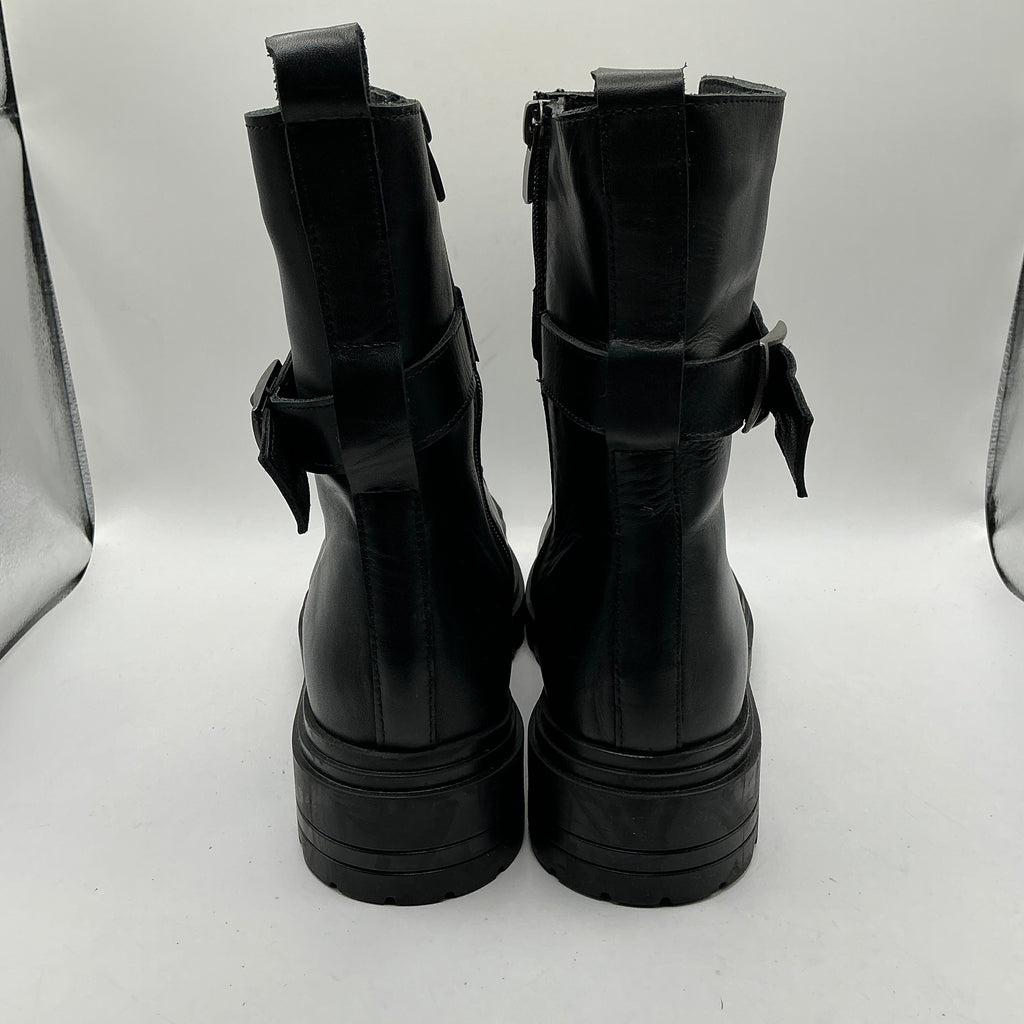 DANIEL, black leather boots with lace and zip fastening