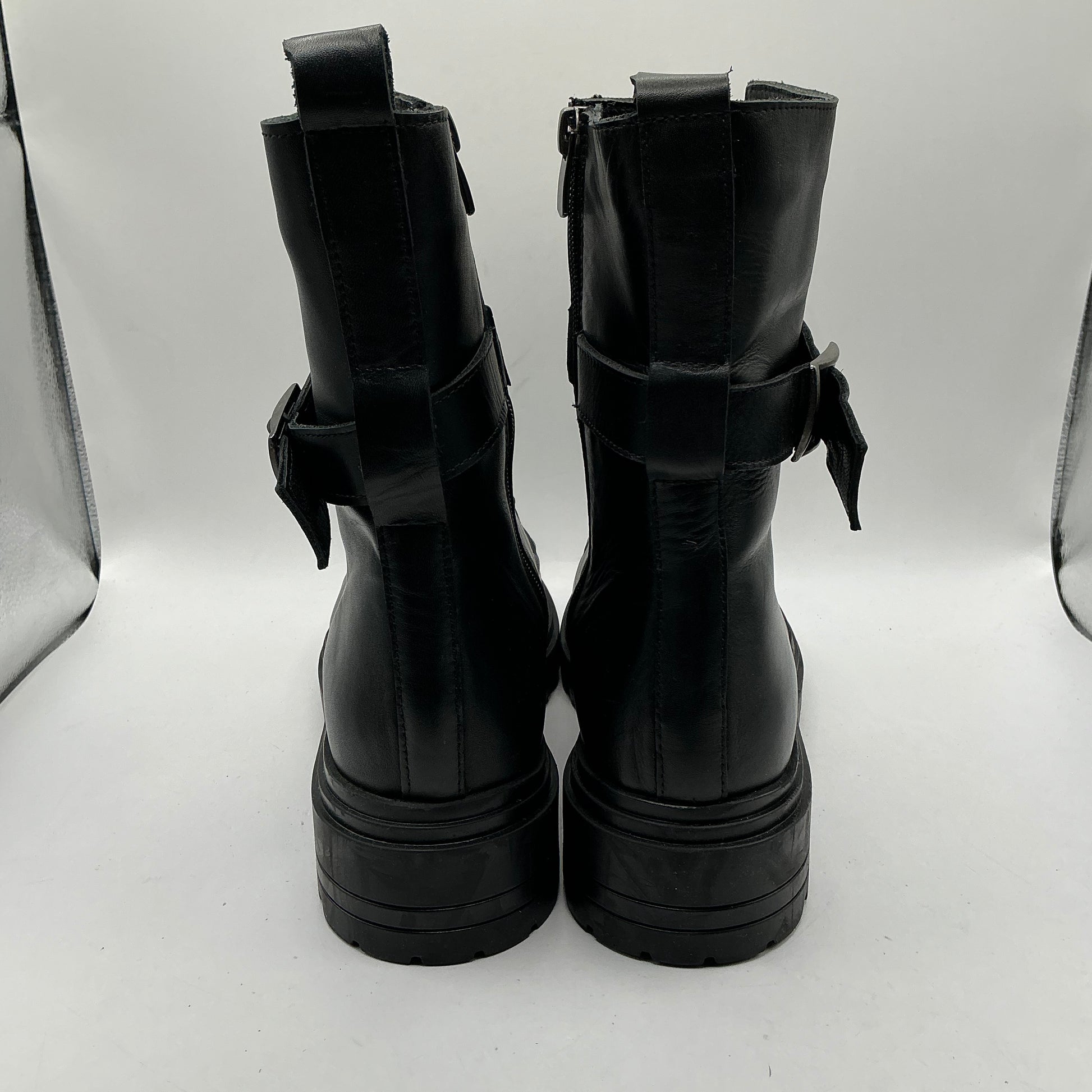 DANIEL, black leather boots with lace and zip fastening