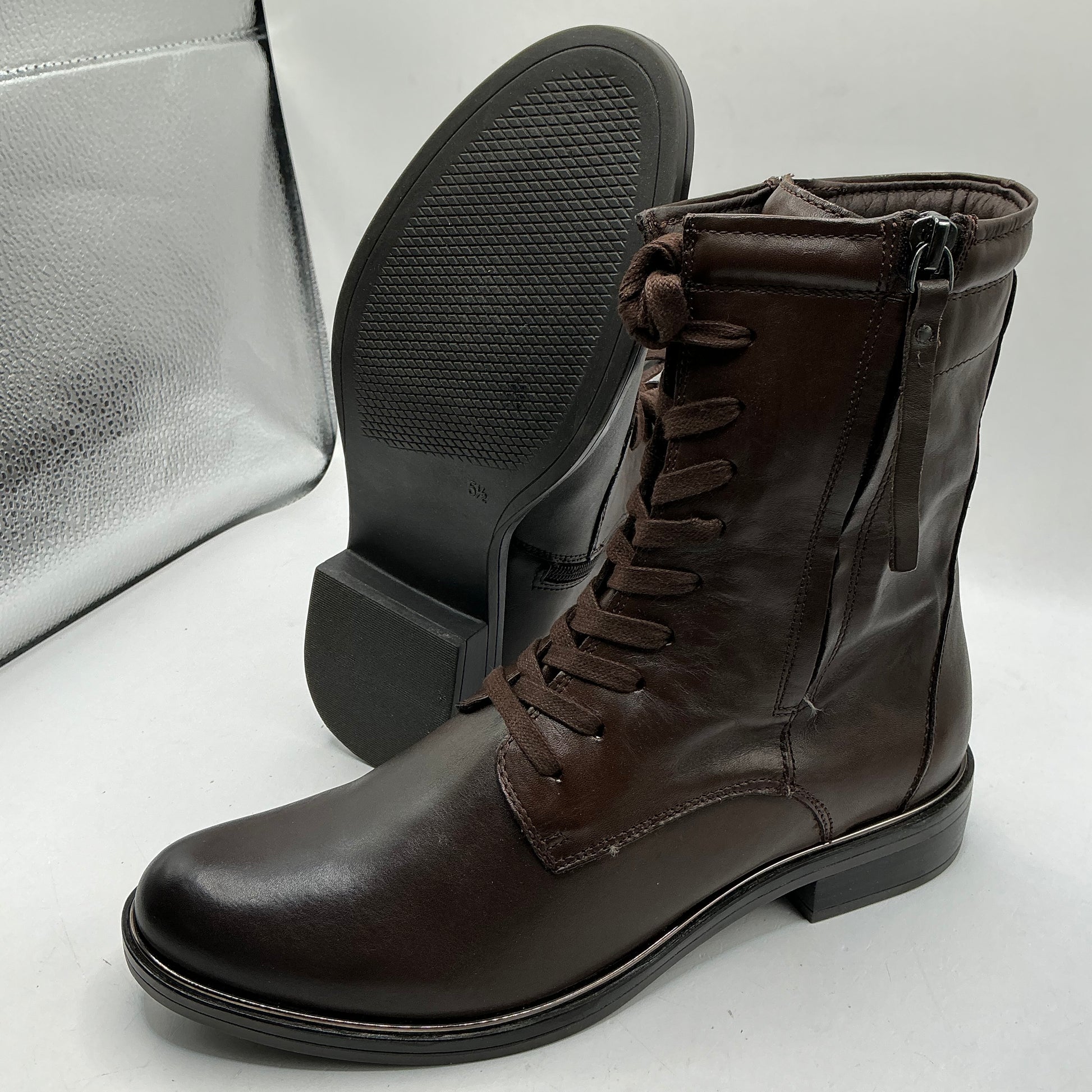 CAPRICE Soft leather ankle boots