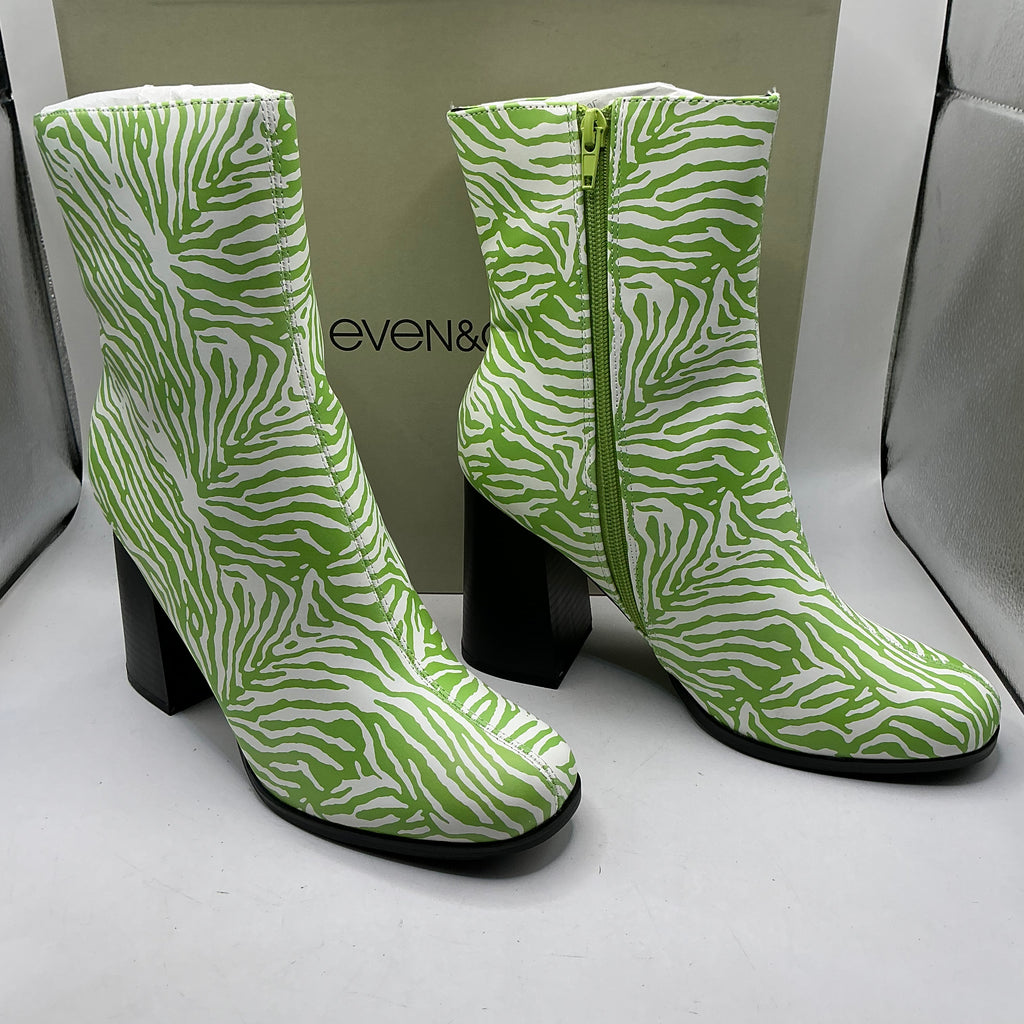 Even & Odd Ankle Boots