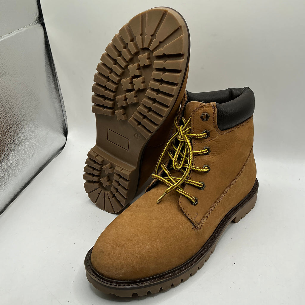 TECNIC Nubuck ankle boots