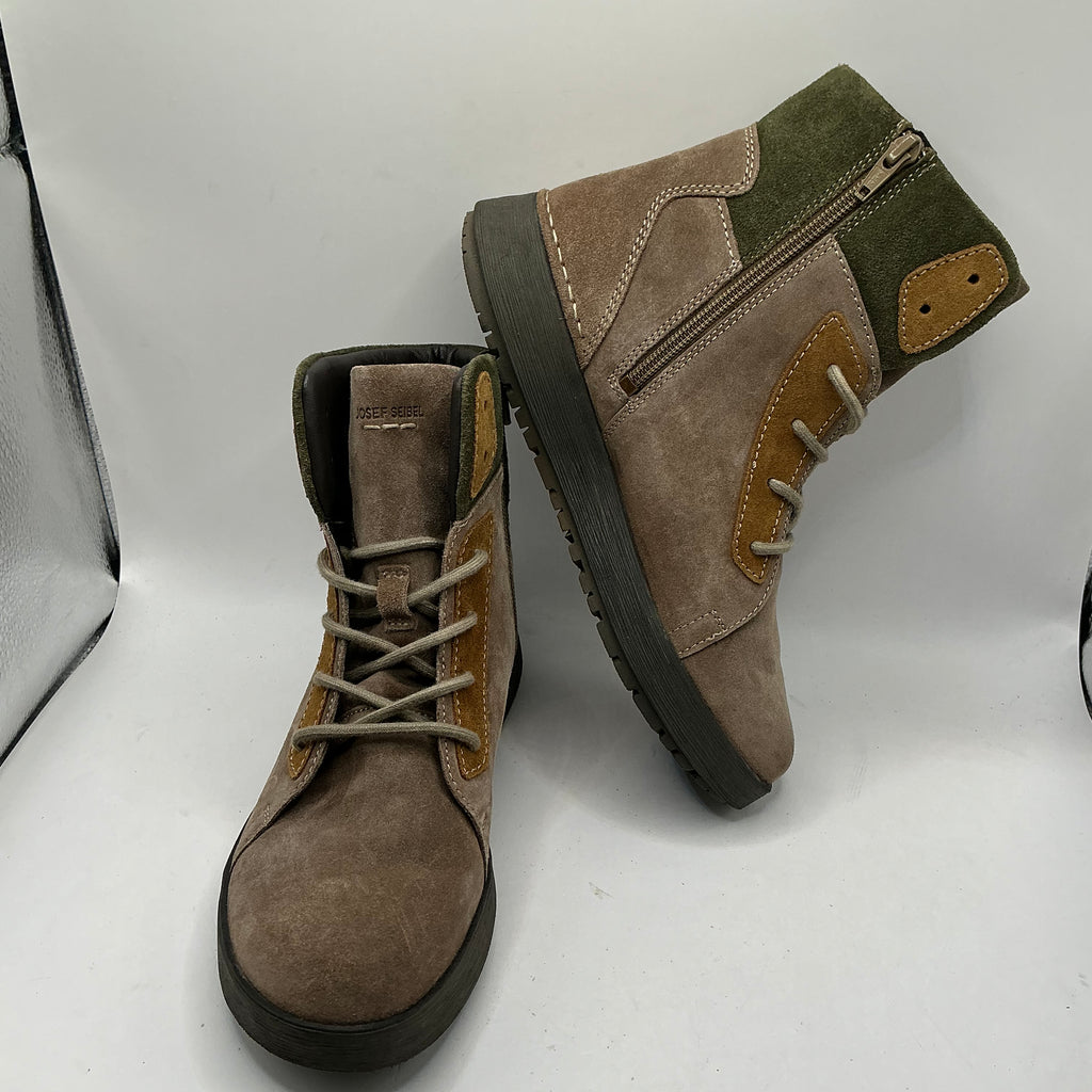 JOSEF SEIBEL suede ankle boots with zip