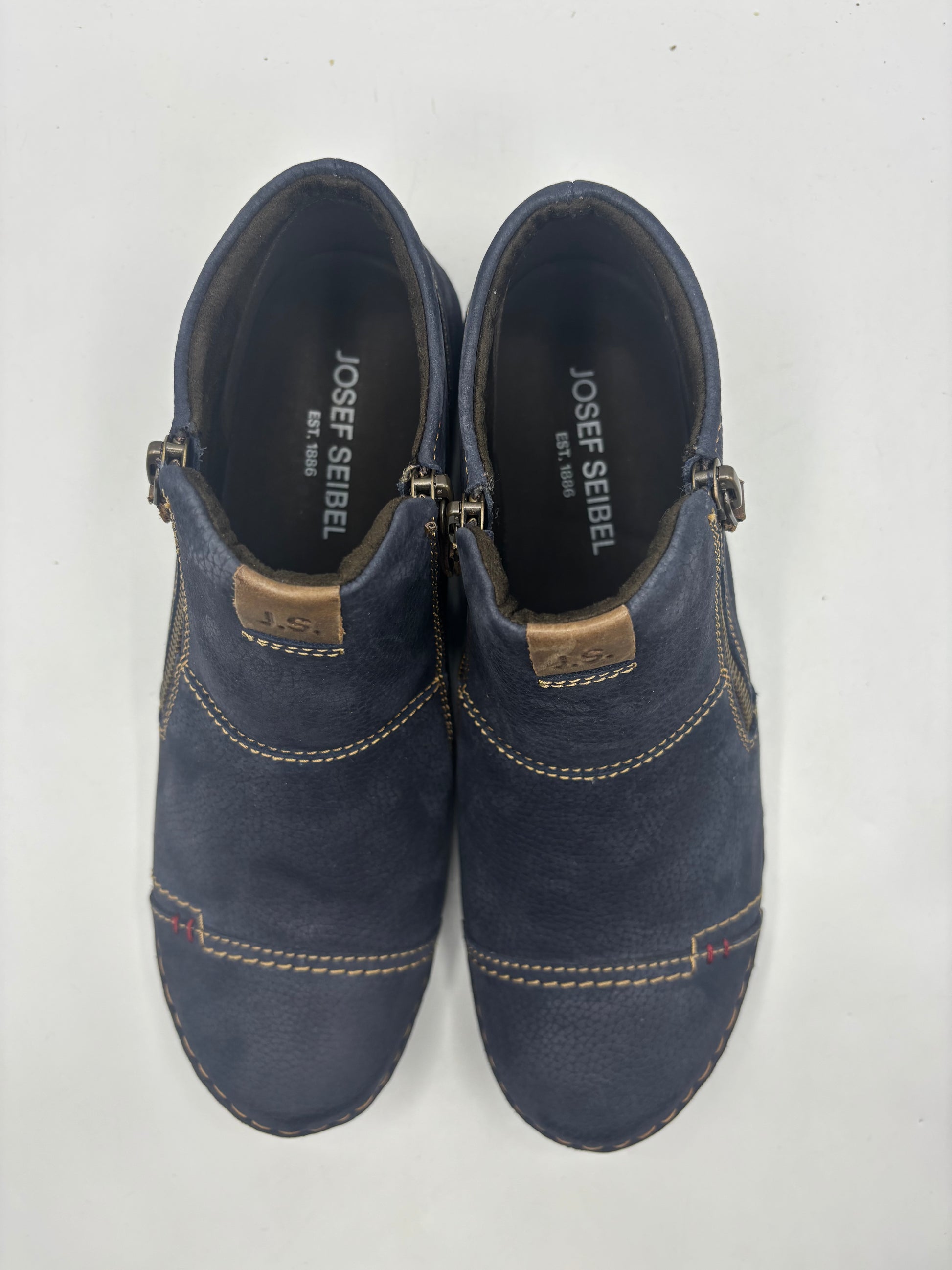 Josef seibel “fergey” ankle boots