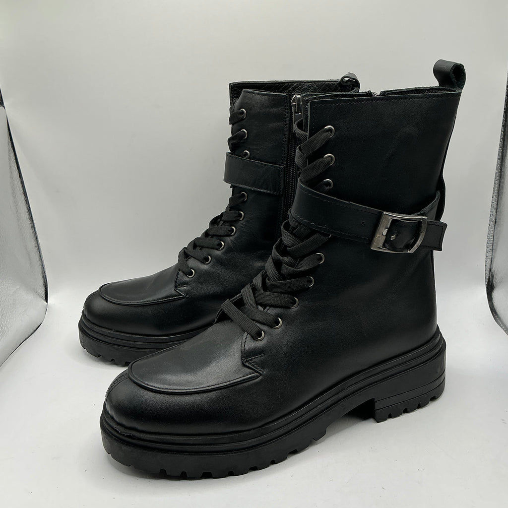 DANIEL, black leather boots with lace and zip fastening