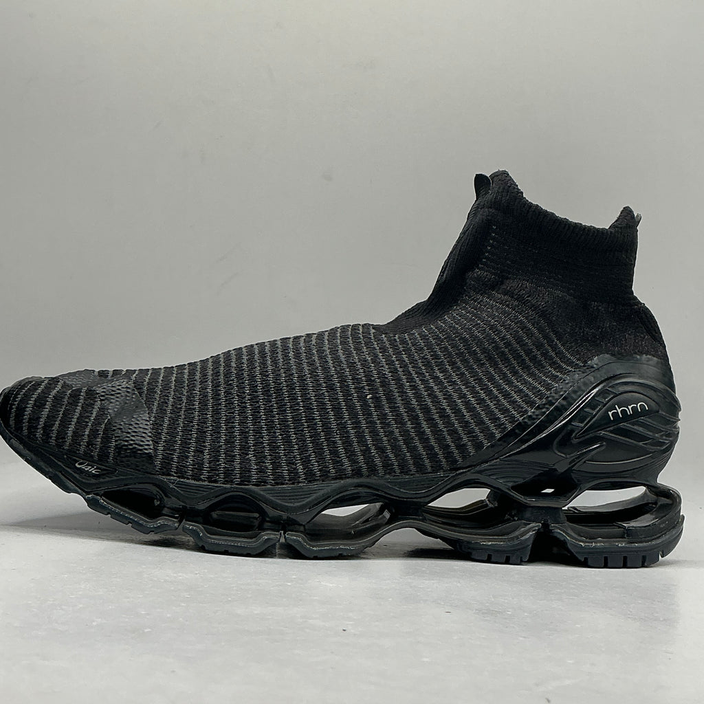 RHRN, right here right now sock style running shoes