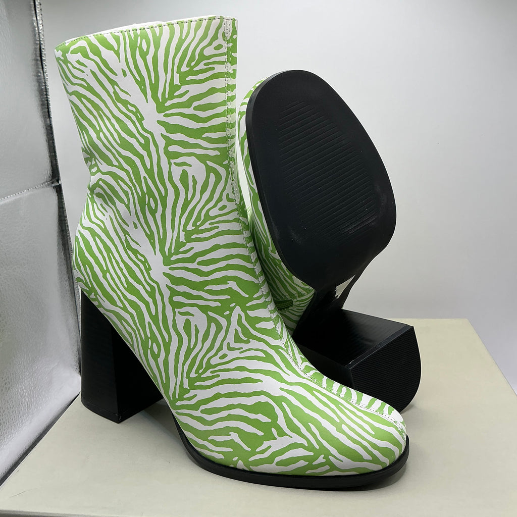 Even & Odd Ankle Boots