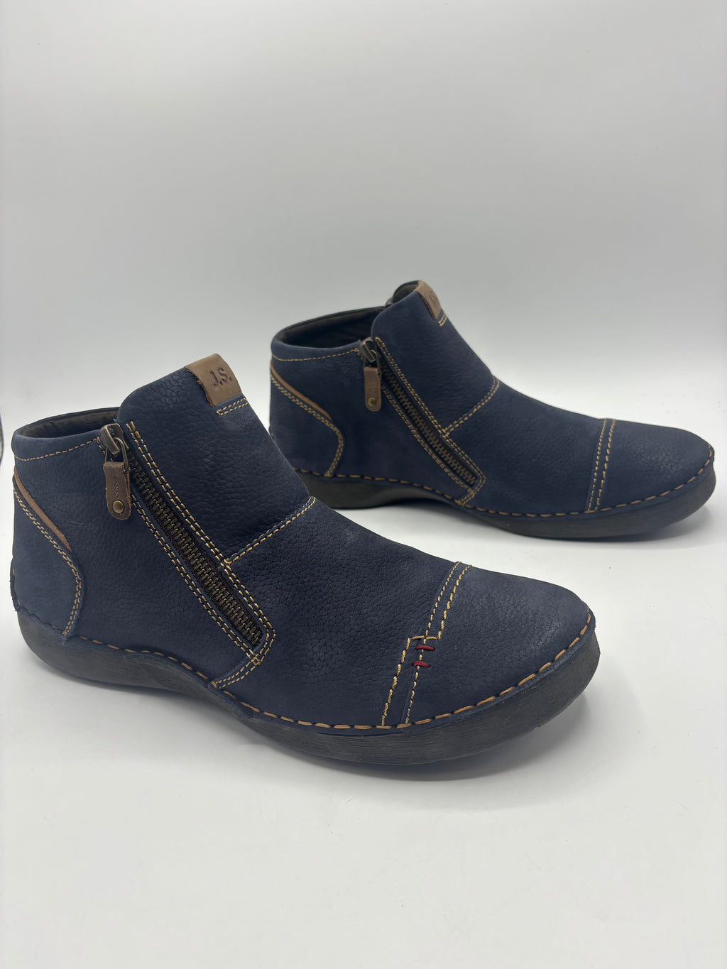 Josef seibel “fergey” ankle boots