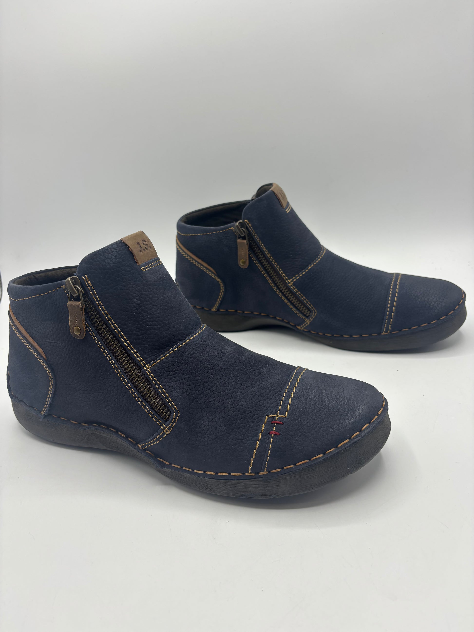 Josef seibel “fergey” ankle boots