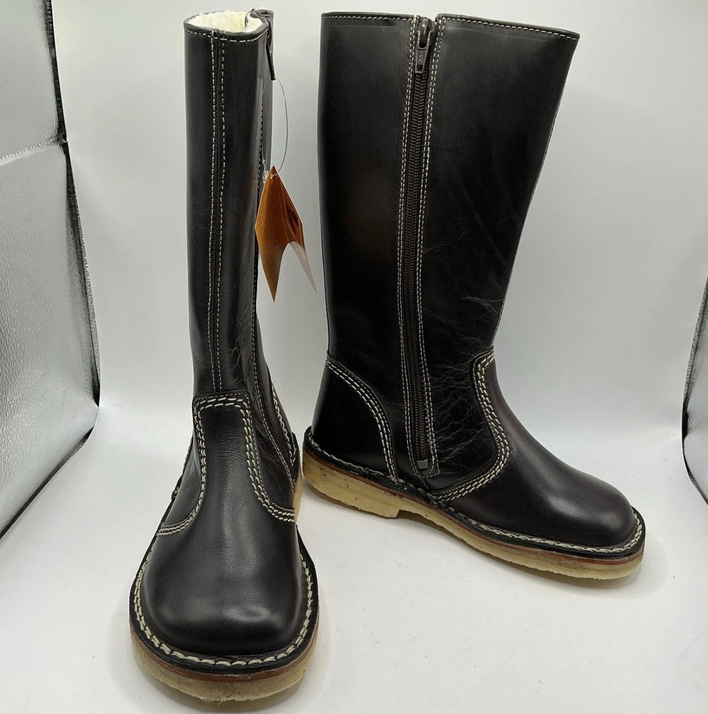 Duckfeet Vejle Slate colour Leather Boots
