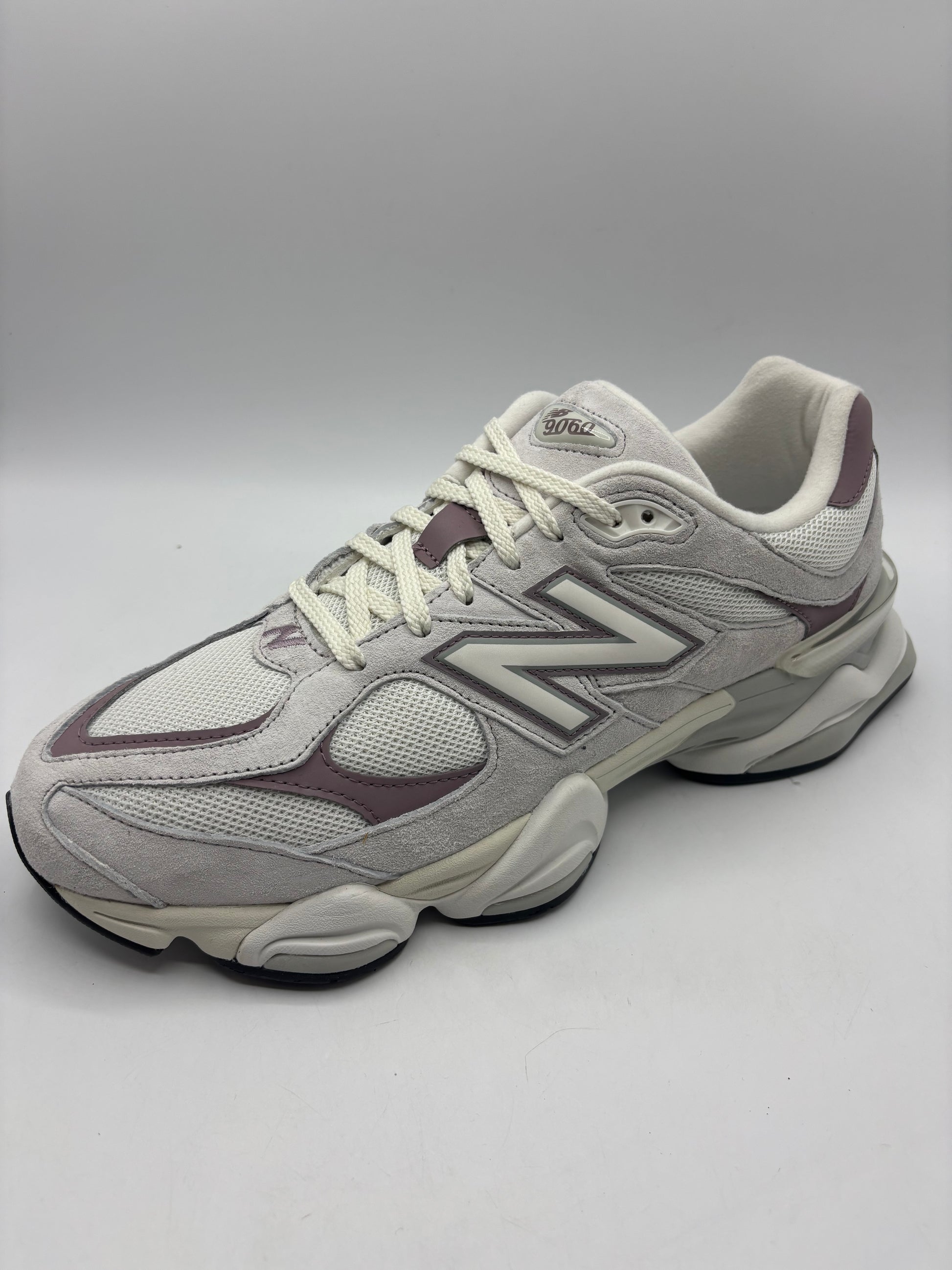 New balance 9060 trainers