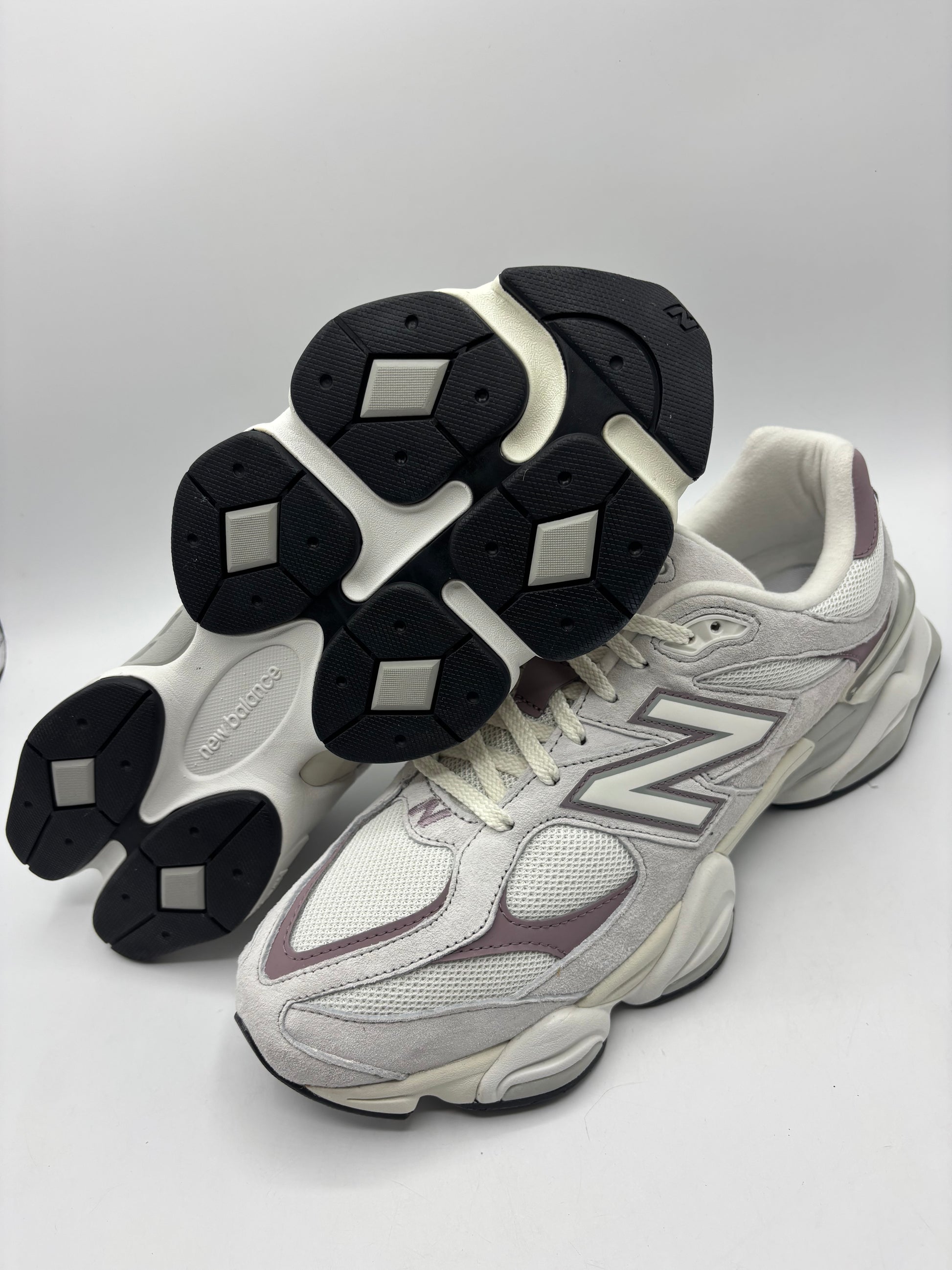 New balance 9060 trainers