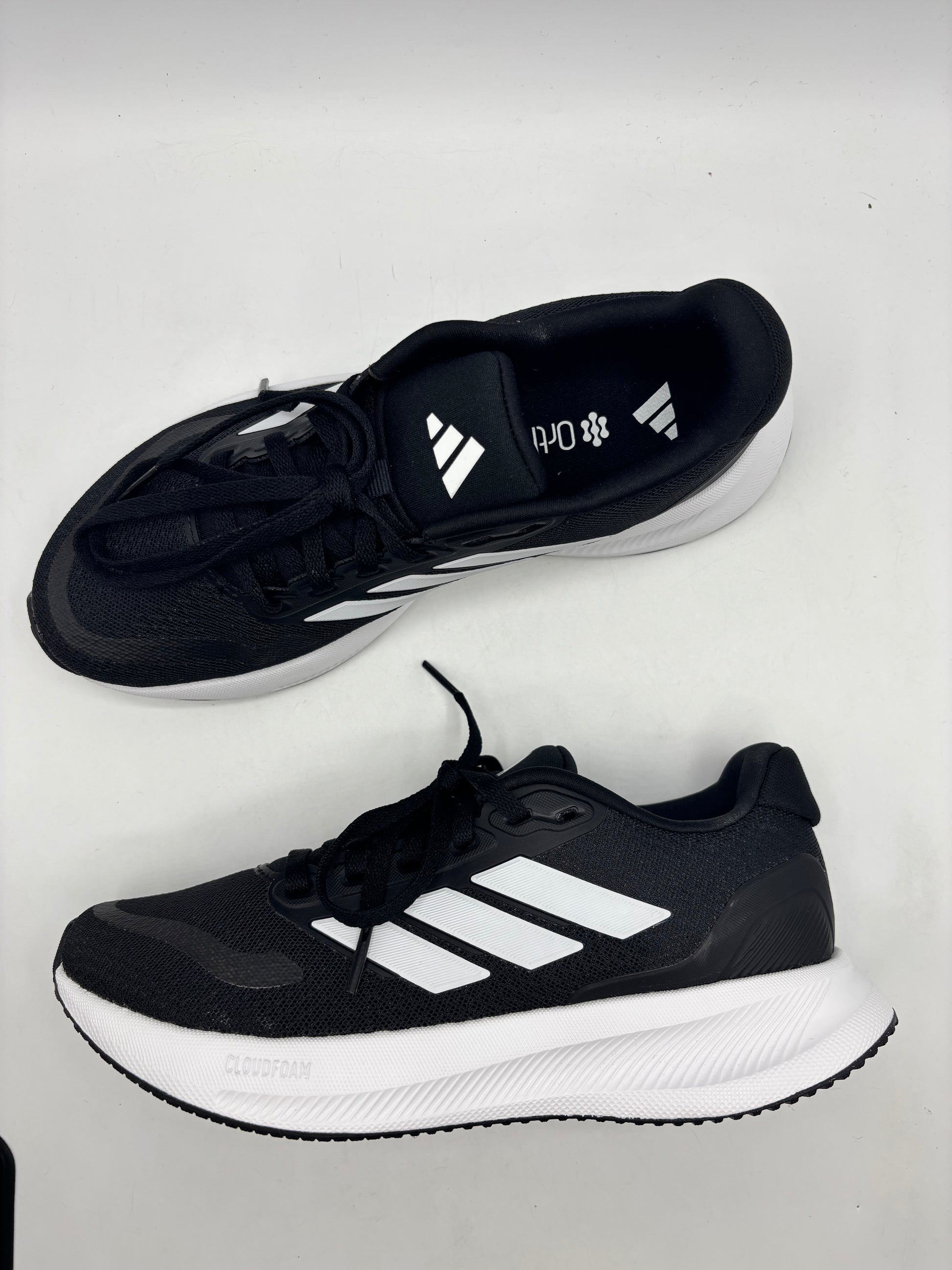 Adidas cloud foam running trainers (sizes 4, 4.5 & 5.5)