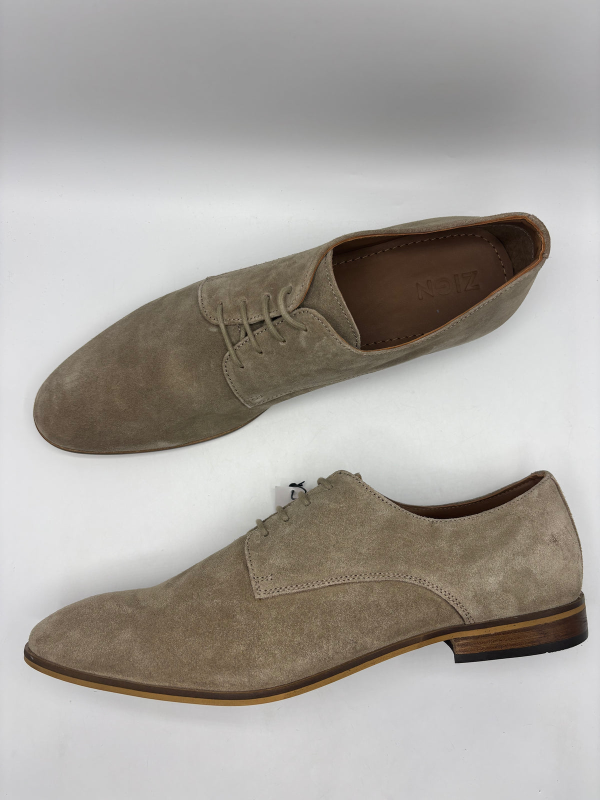 Men’s leather/suede derby shoe, size 13