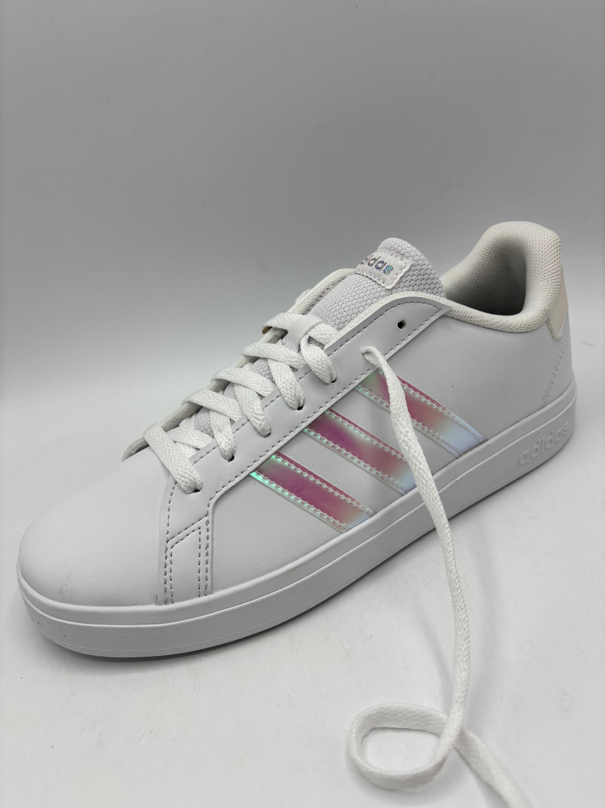 Adidas grand court 2.0 k trainers, size 5.5