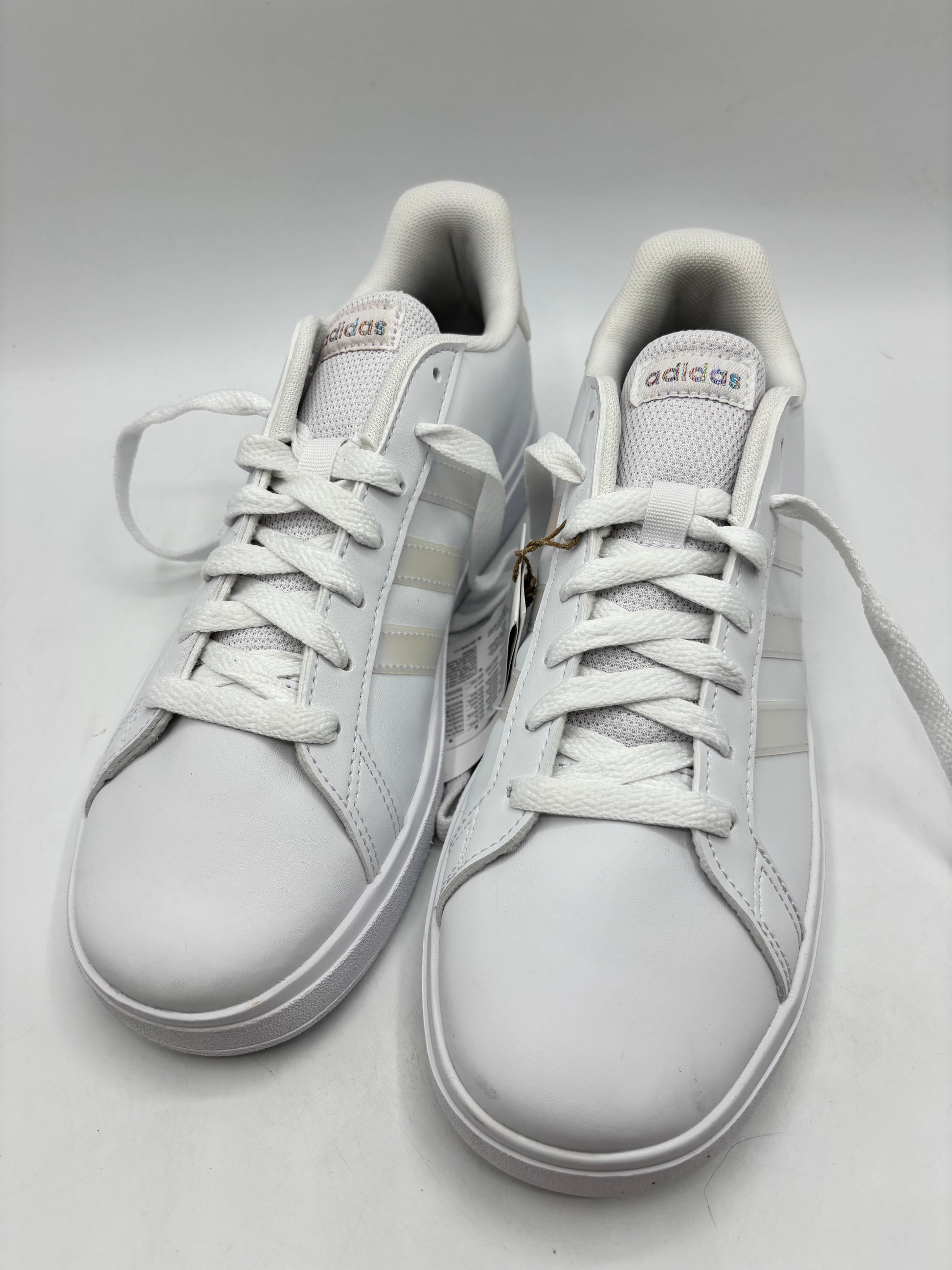 Adidas grand court 2.0 k trainers, size 5.5