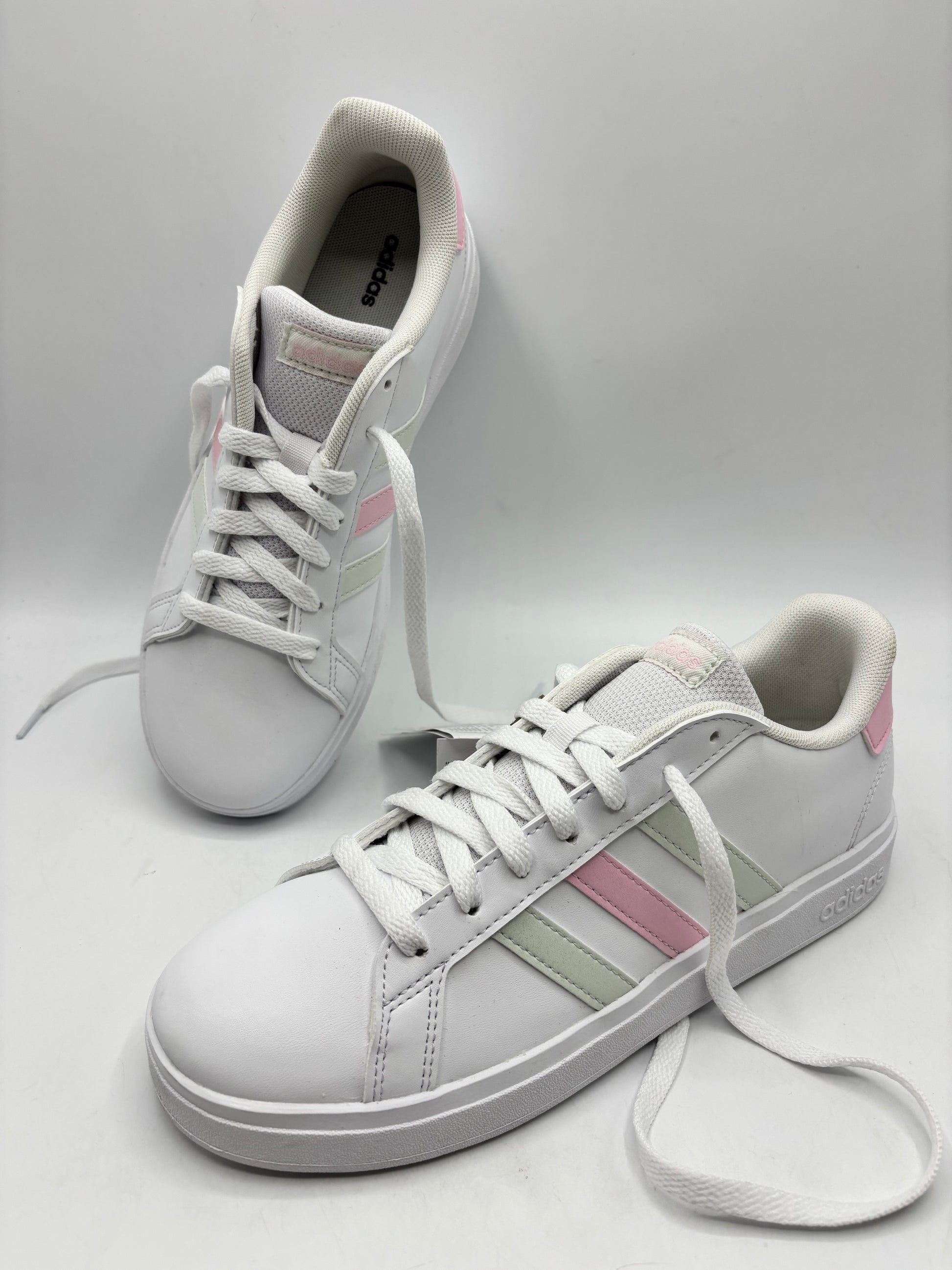 Adidas ladies trainers, size 5.5