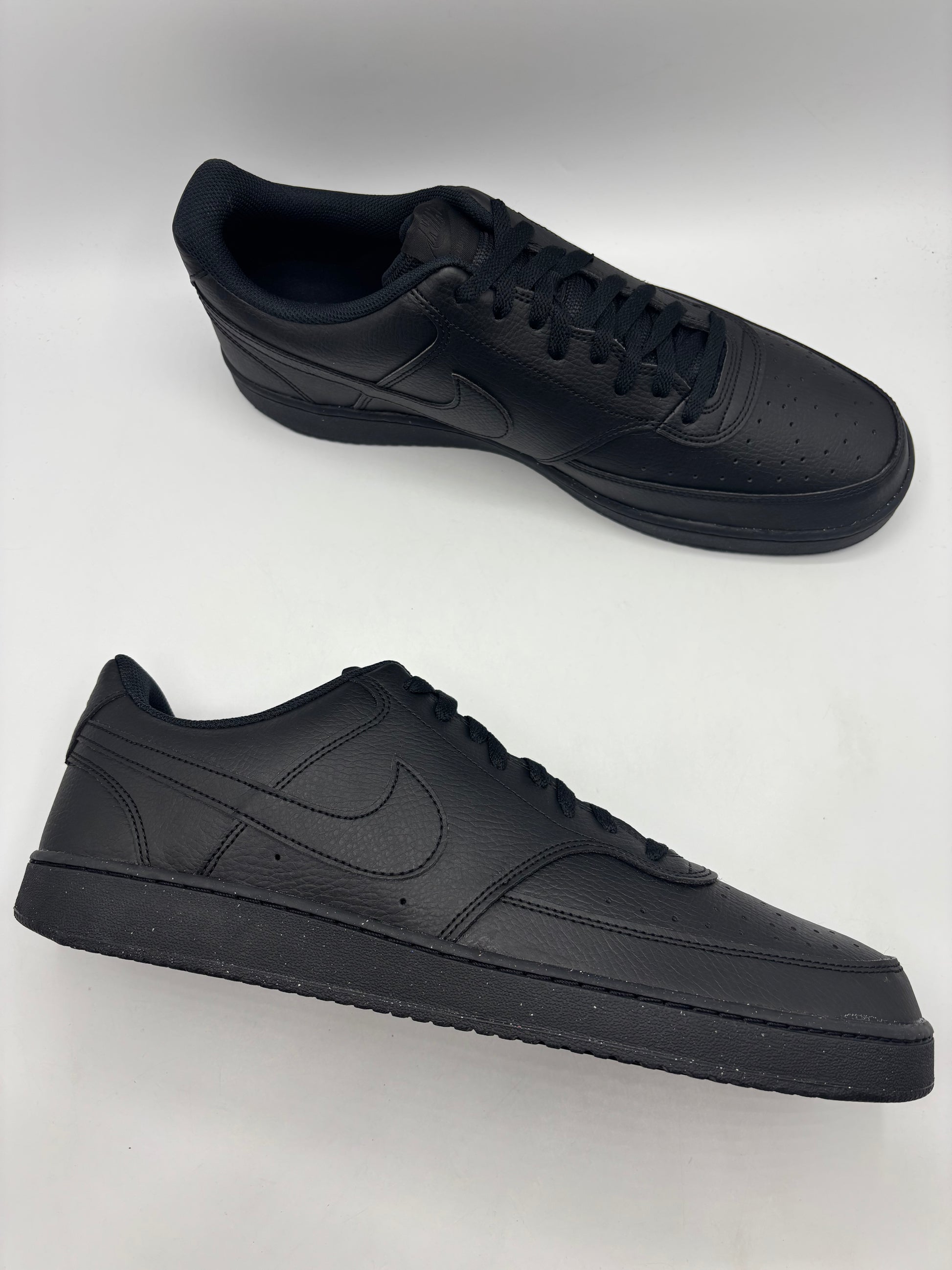 Nike court vision low trainers men’s (size 14)
