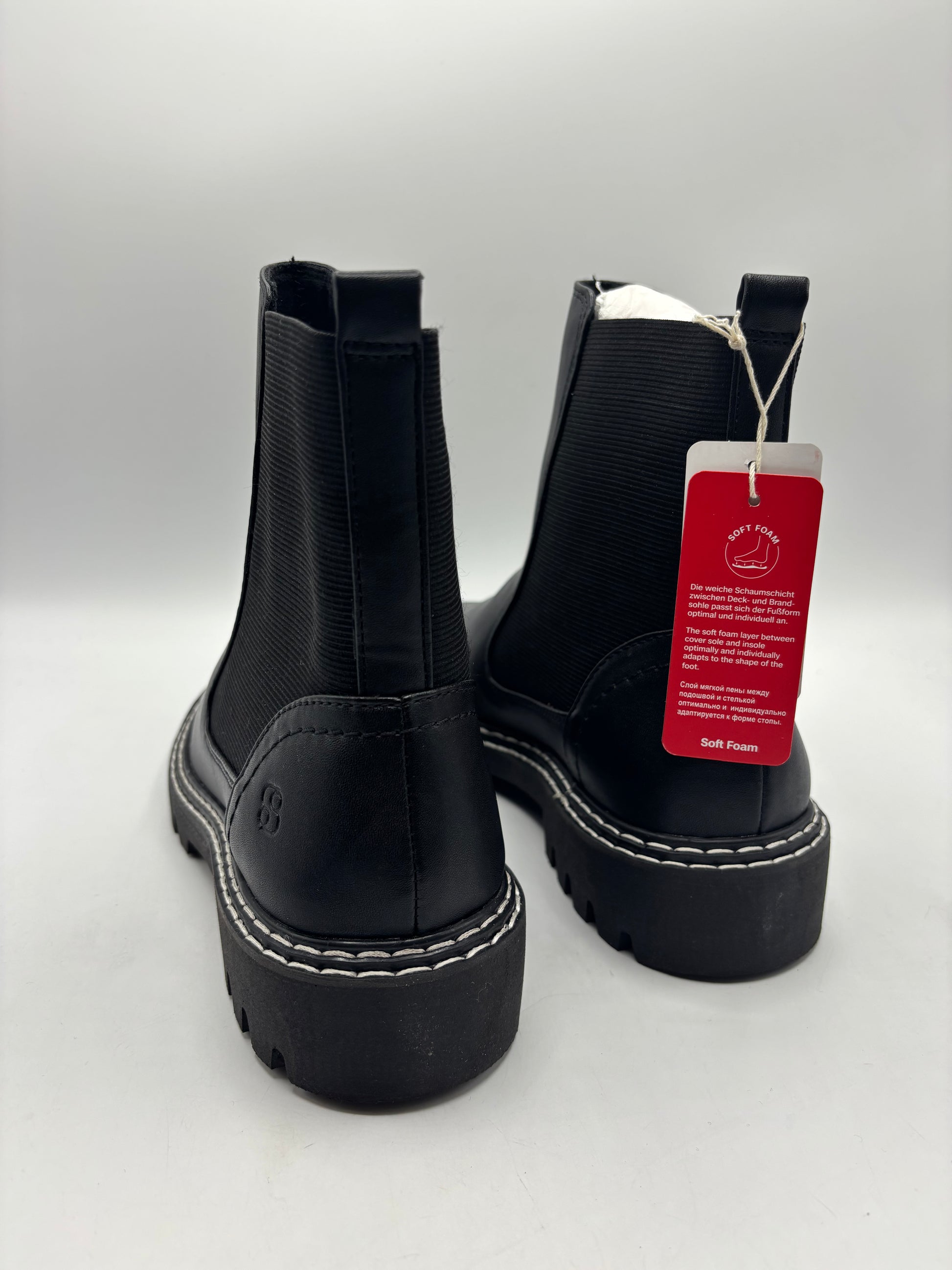 S.Oliver vegan chunky Chelsea boots (size5)