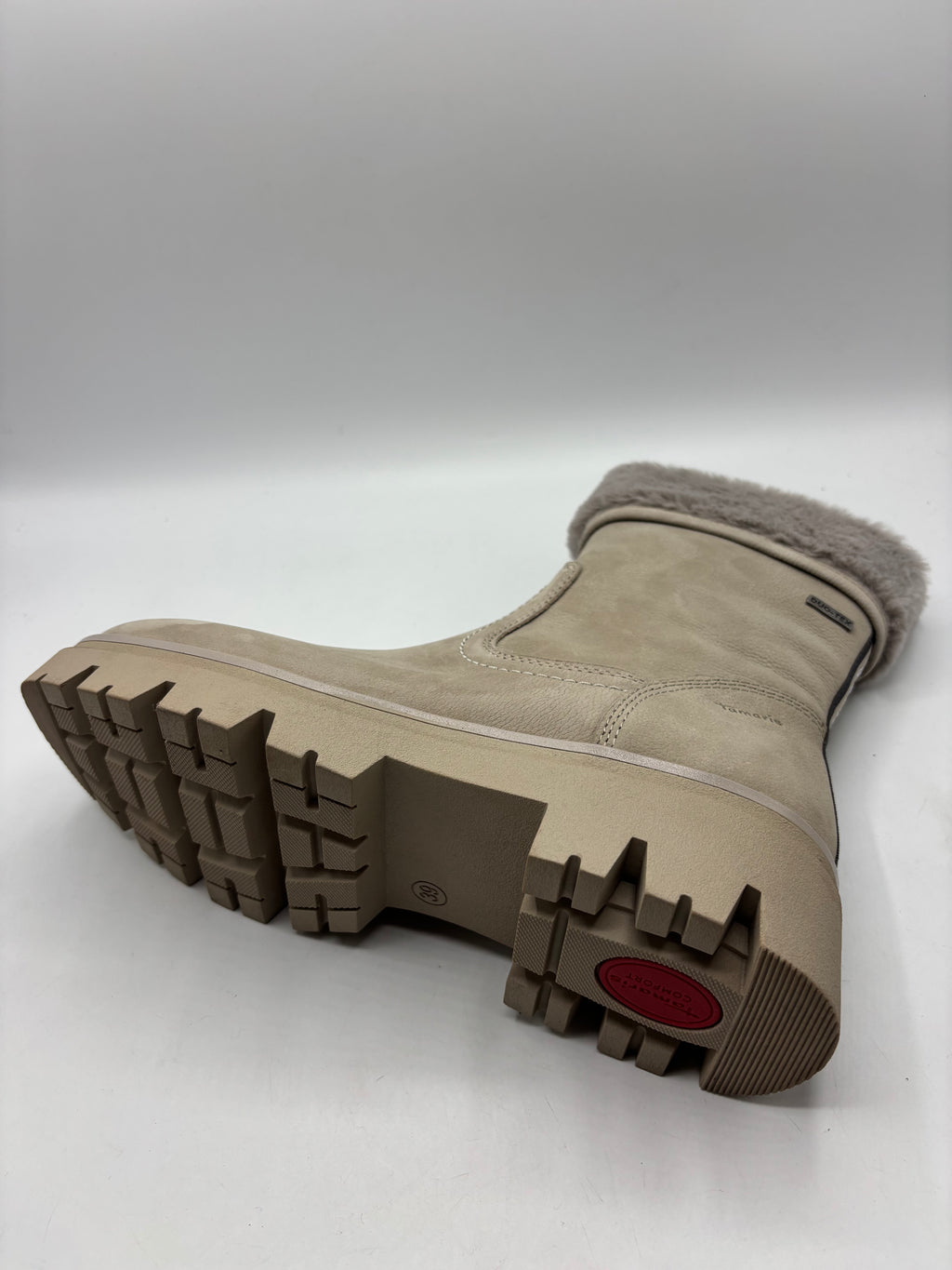 Tamaris comfort winter boots (size6)