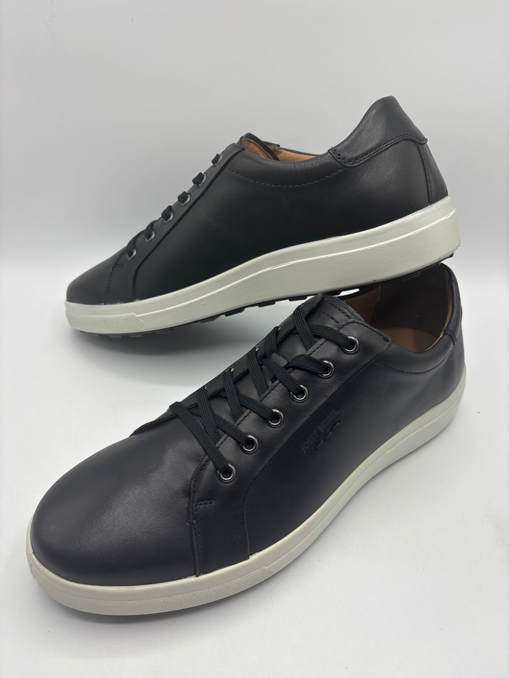 Josef seibel maddox 05 men’s leather trainers (size 12)