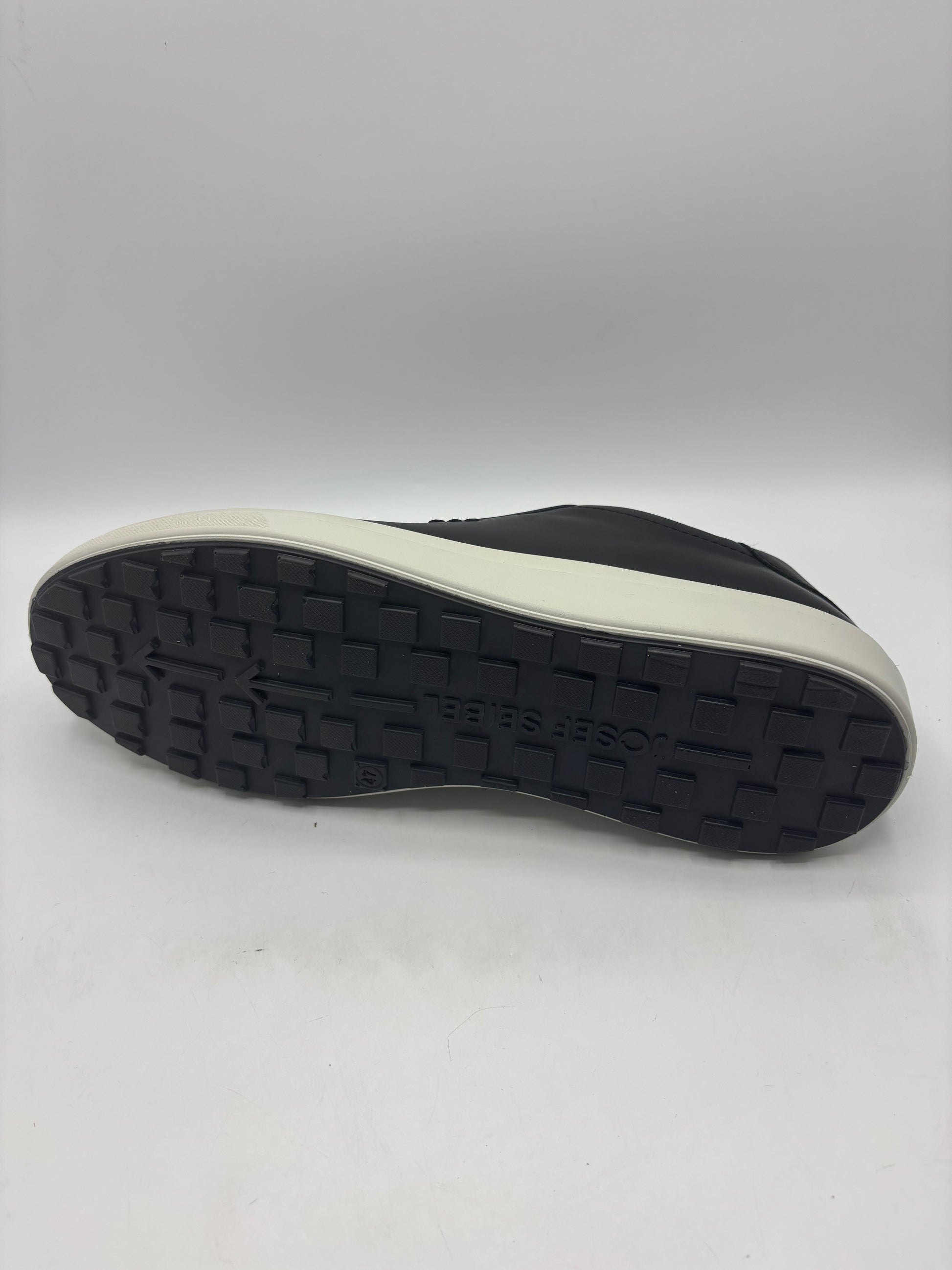 Josef seibel maddox 05 men’s leather trainers (size 12)