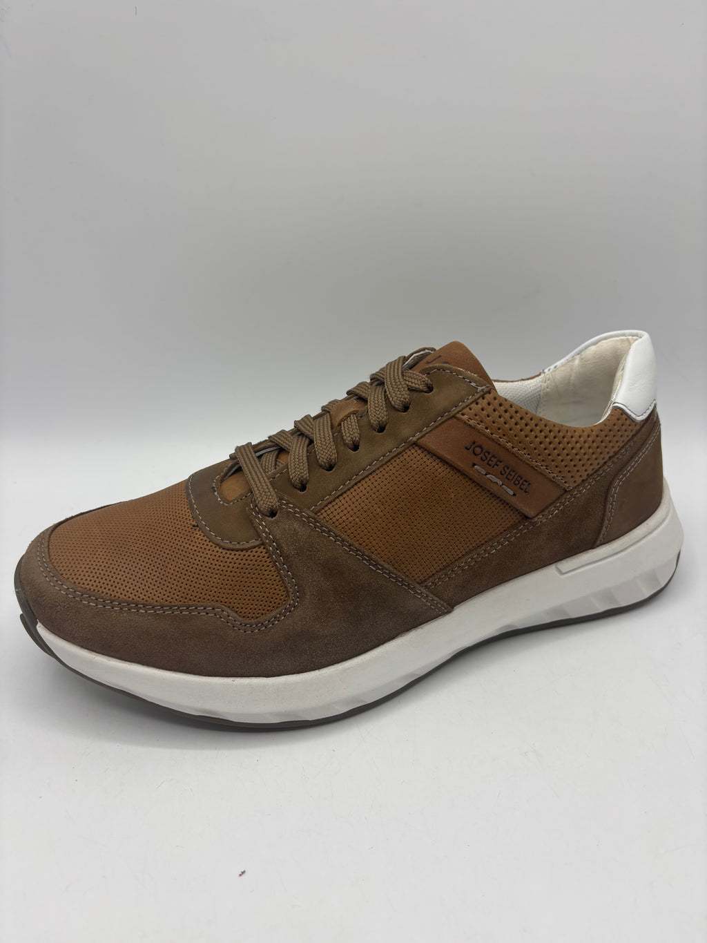 Josef seibel “Cameron 10” mens lace up trainers