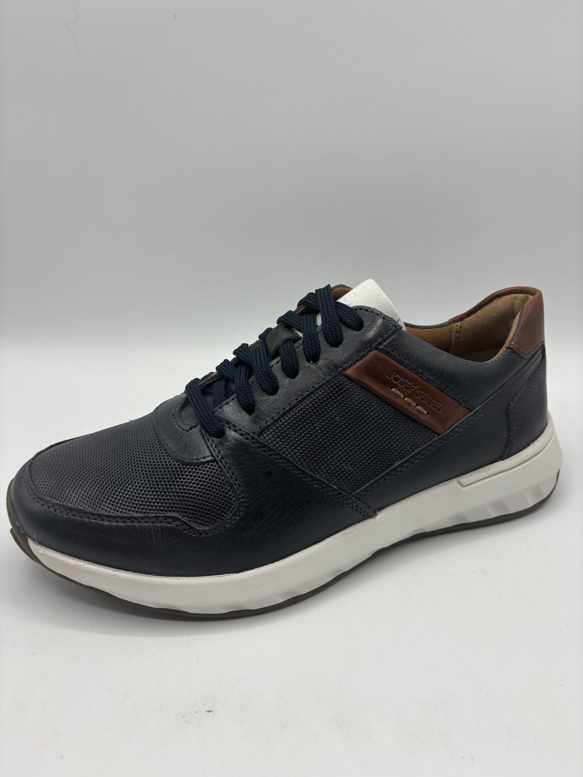 Josef seibel “Cameron 10” men’s leather lace up trainers