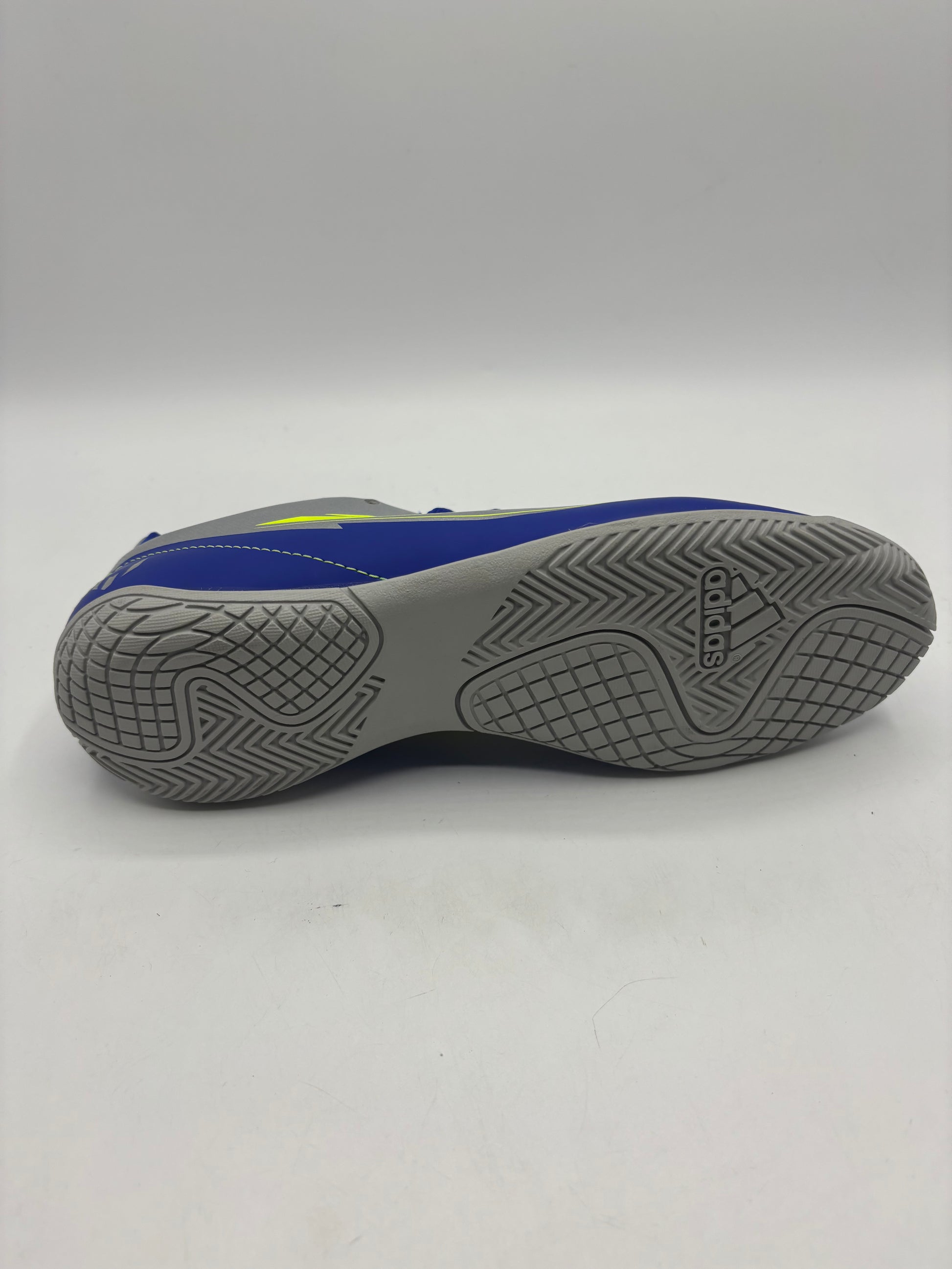 Adidas f50 Messi indoor kids football boots (size4)