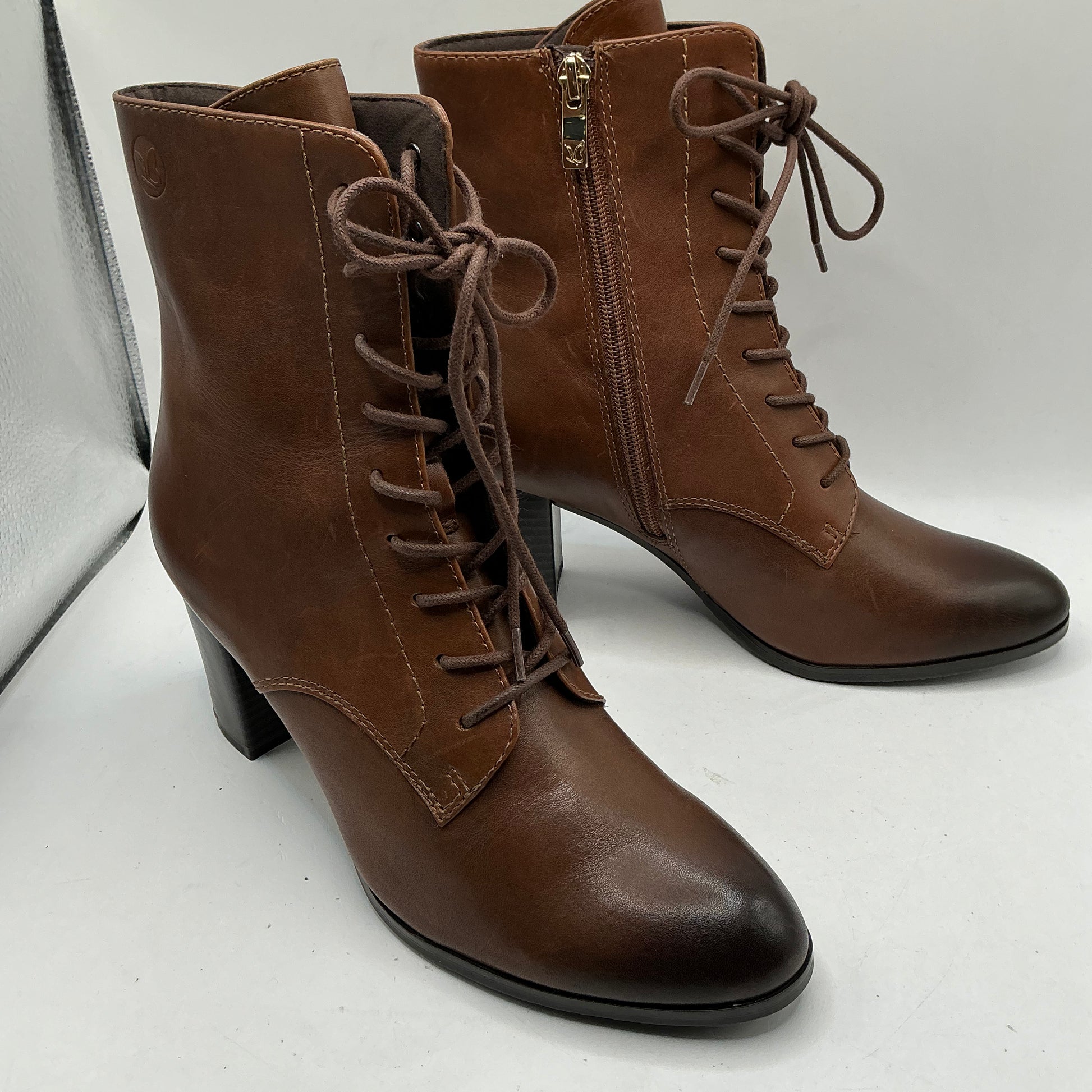 CAPRICE Brown leather ankle boots with heel