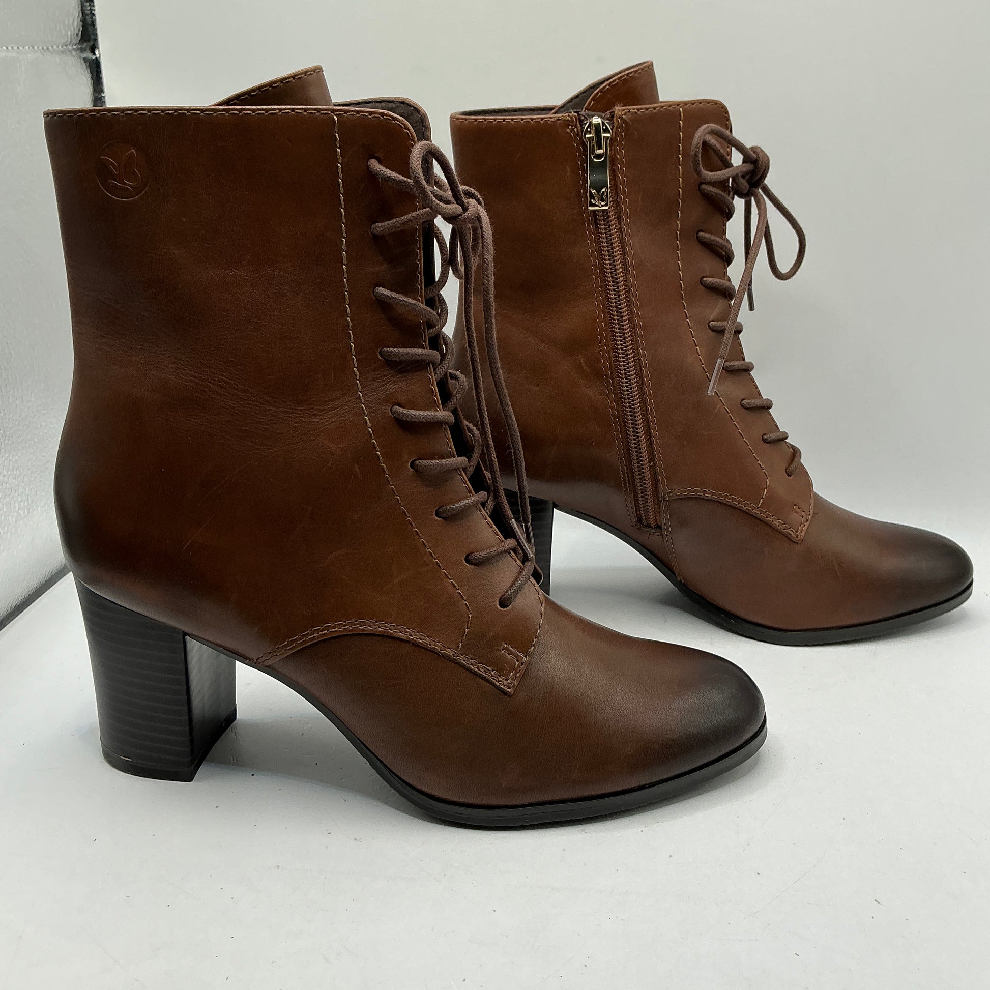 CAPRICE Brown leather ankle boots with heel