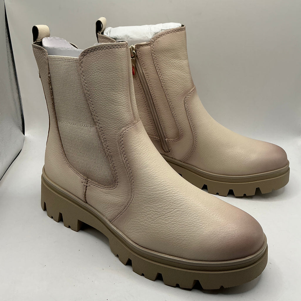 Tamaris comfort ivory chunky boot