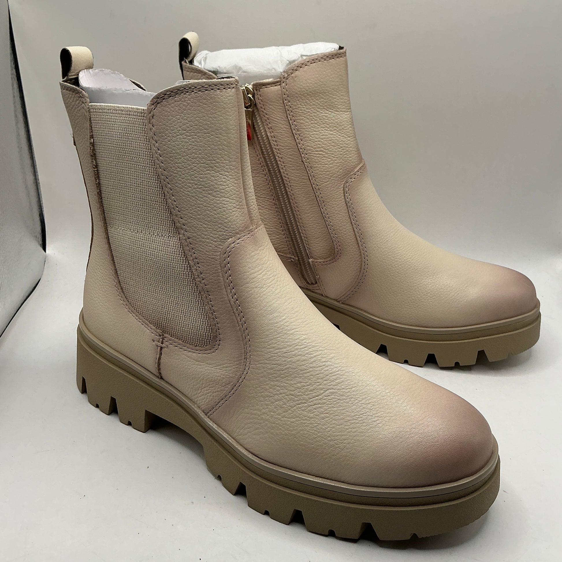 Tamaris comfort ivory chunky boot