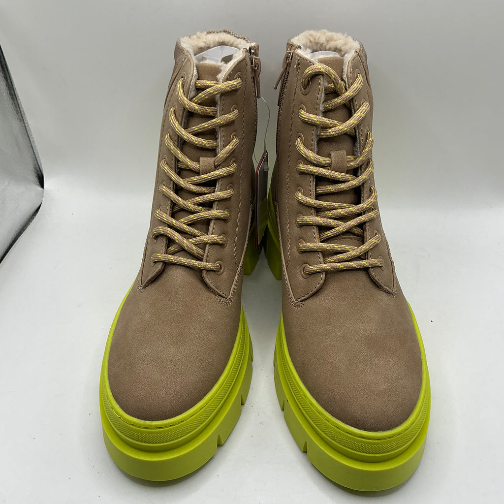 S.Oliver beige and green chunky ankle boots