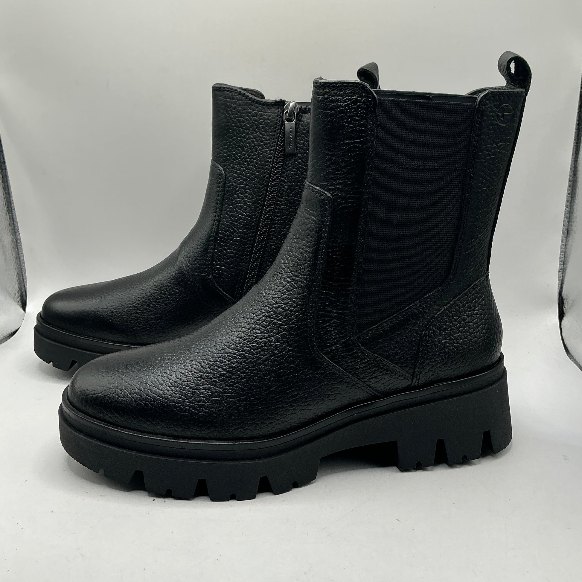 Tamaris comfort black leather ankle boots