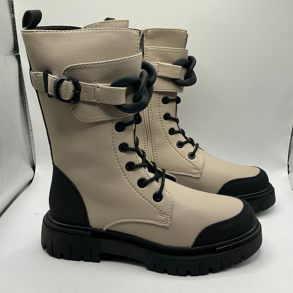 Marco Tozzi ivory chunky ankle boots, with chunky chain ankle detail