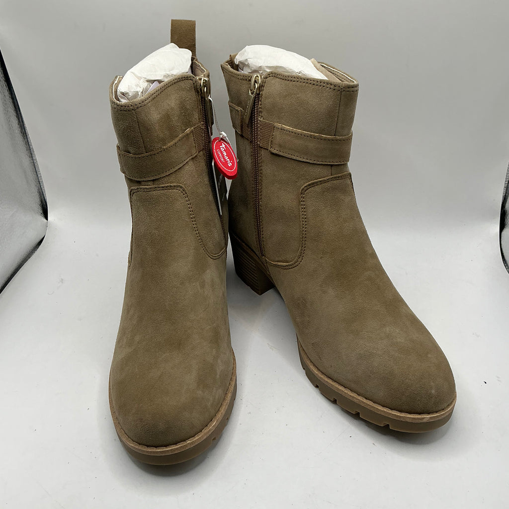 Tamaris comfort Beige suede ankle boots with gold chain detail