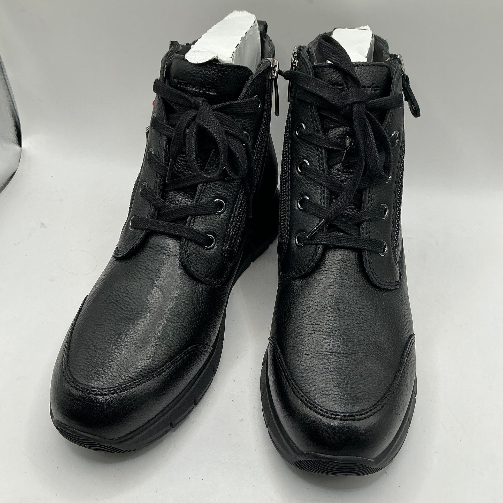 Tamaris comfort black leather ankle boots