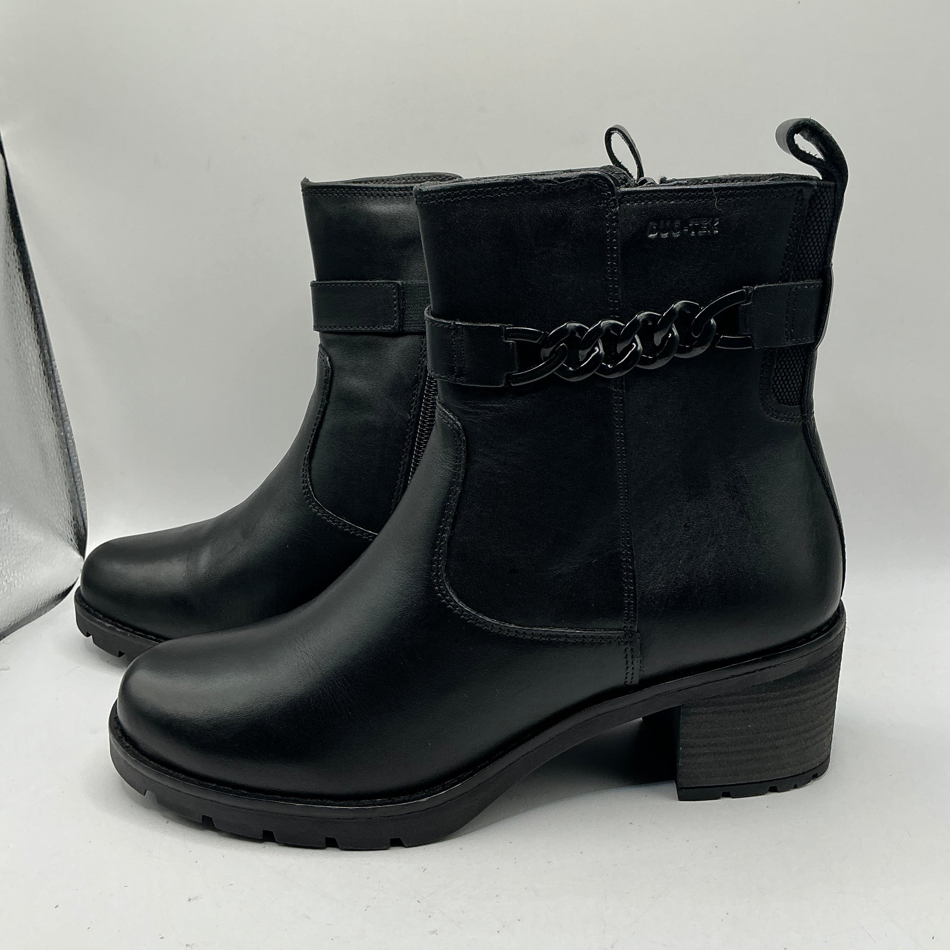 Tamaris comfort black leather ankle boots with ankle chain detail