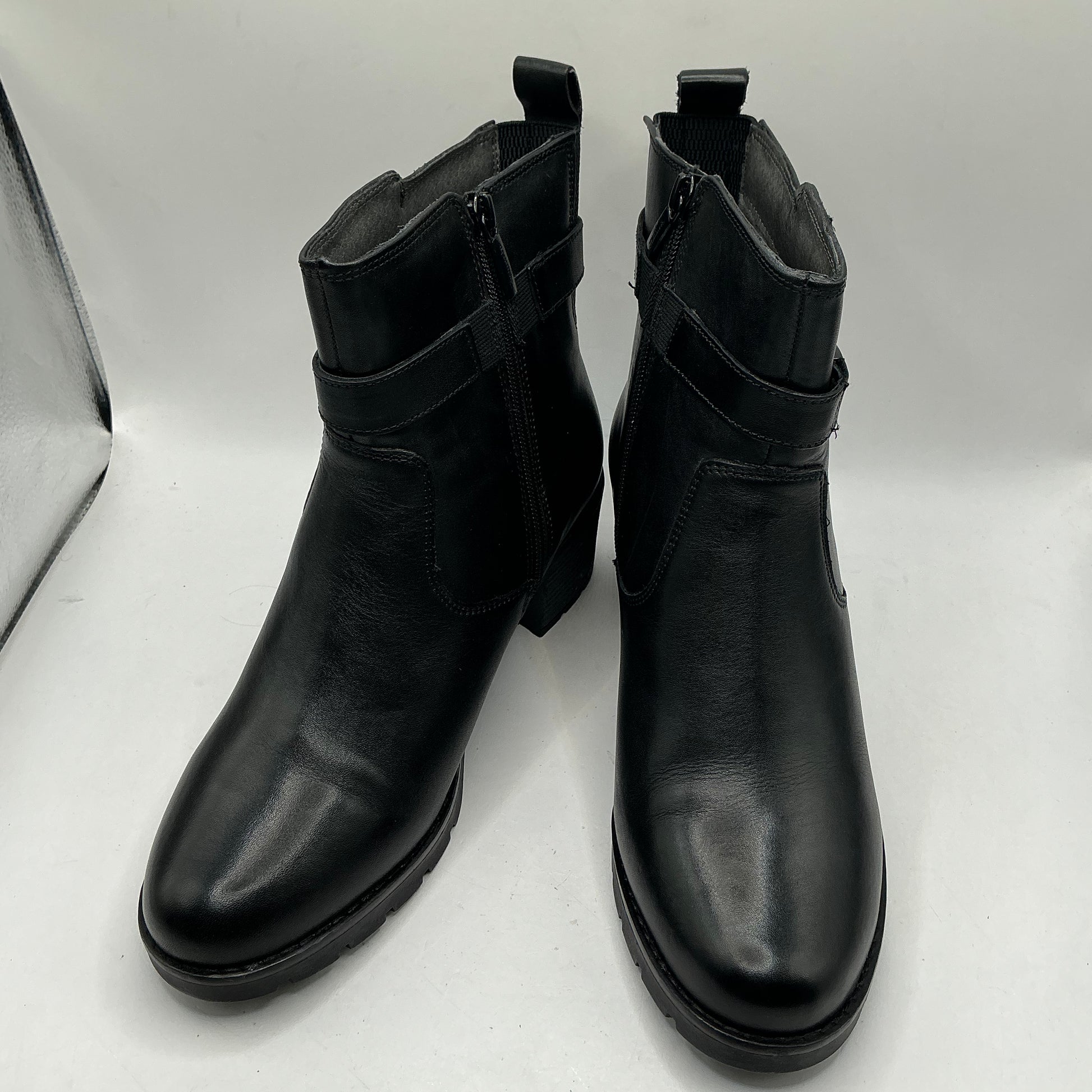 Tamaris comfort black leather ankle boots with ankle chain detail