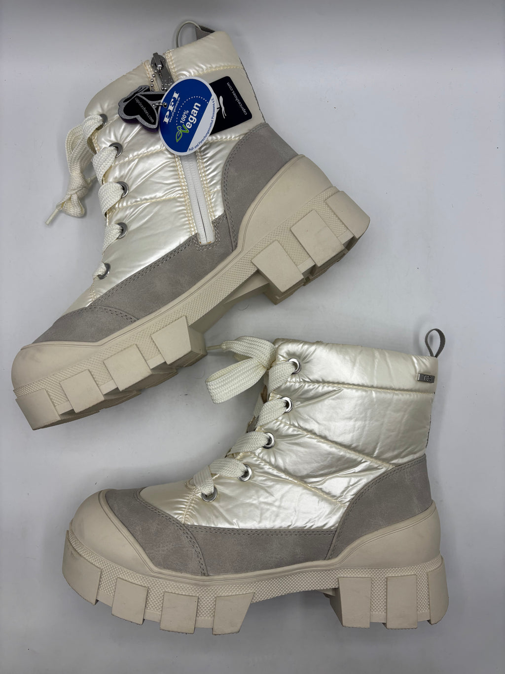 Caprice Ivory pearl chunky winter boots