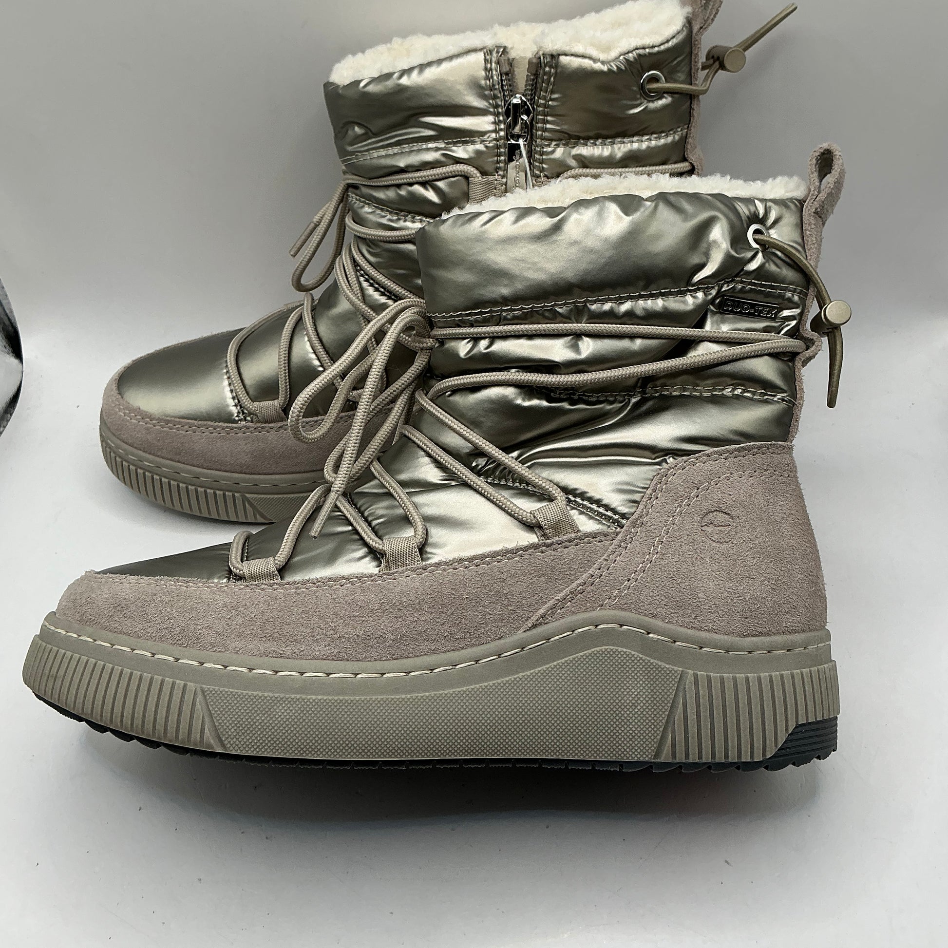 Tamaris light grey/metalic winter boots