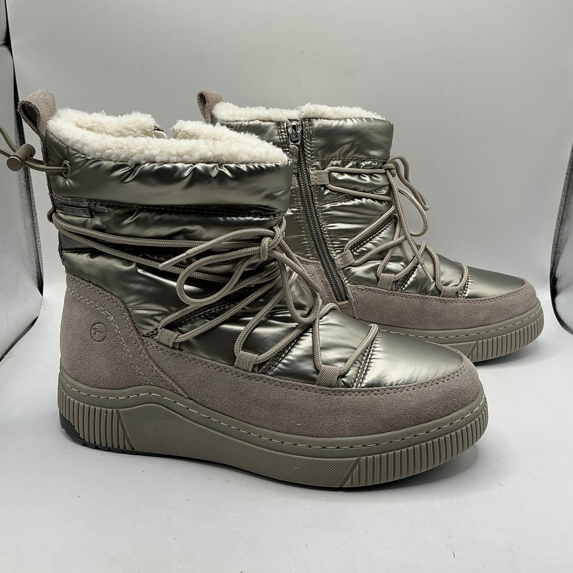 Tamaris light grey/metalic winter boots