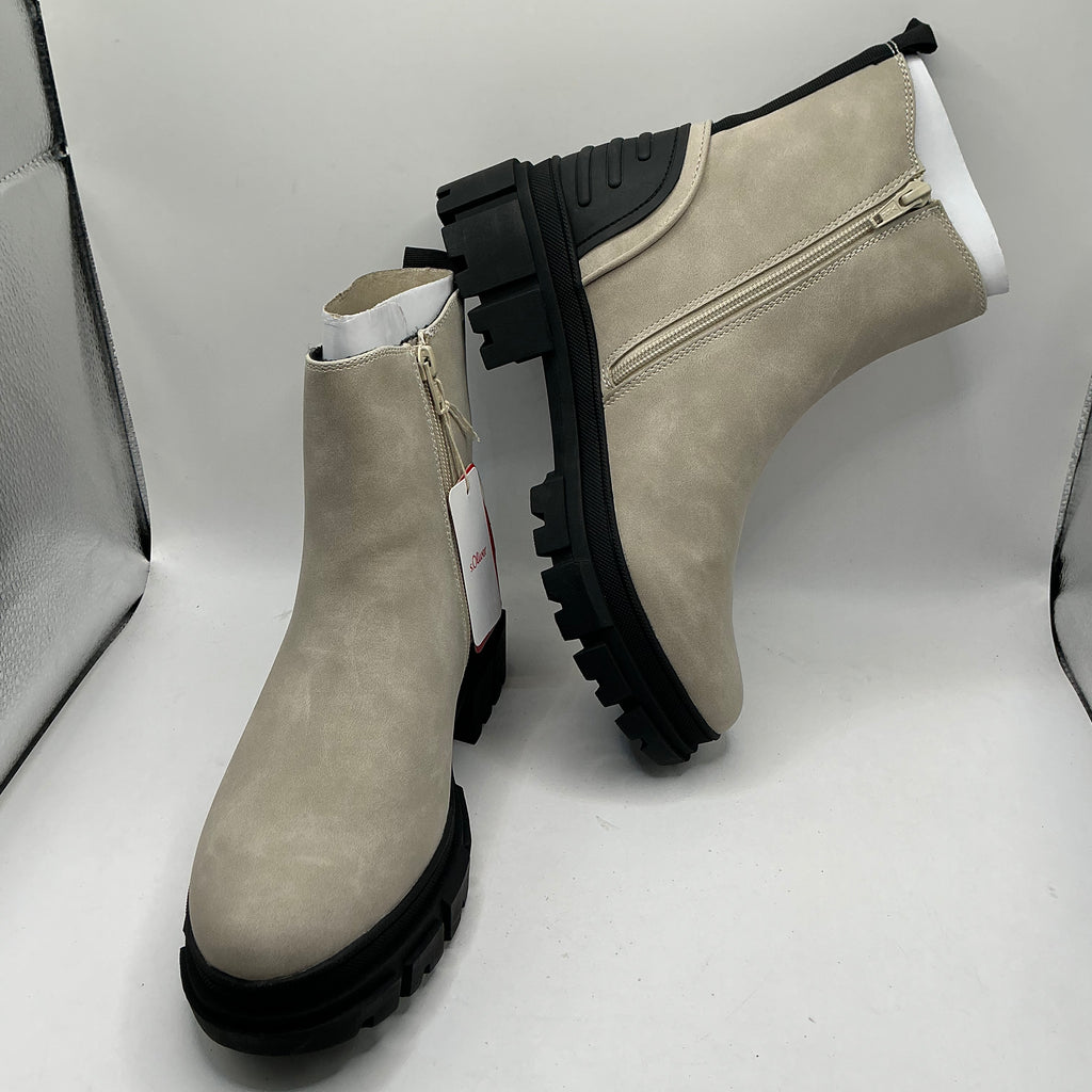 S.Oliver light beige ankle boots