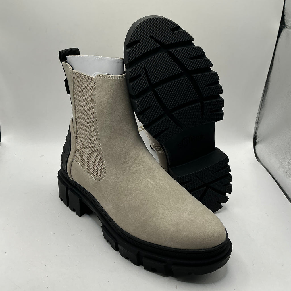 S.Oliver light beige ankle boots