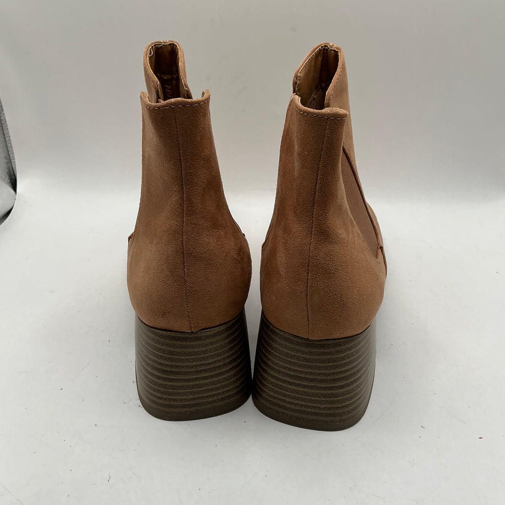 Ex M&S Pinky Brown Chelsea Boots