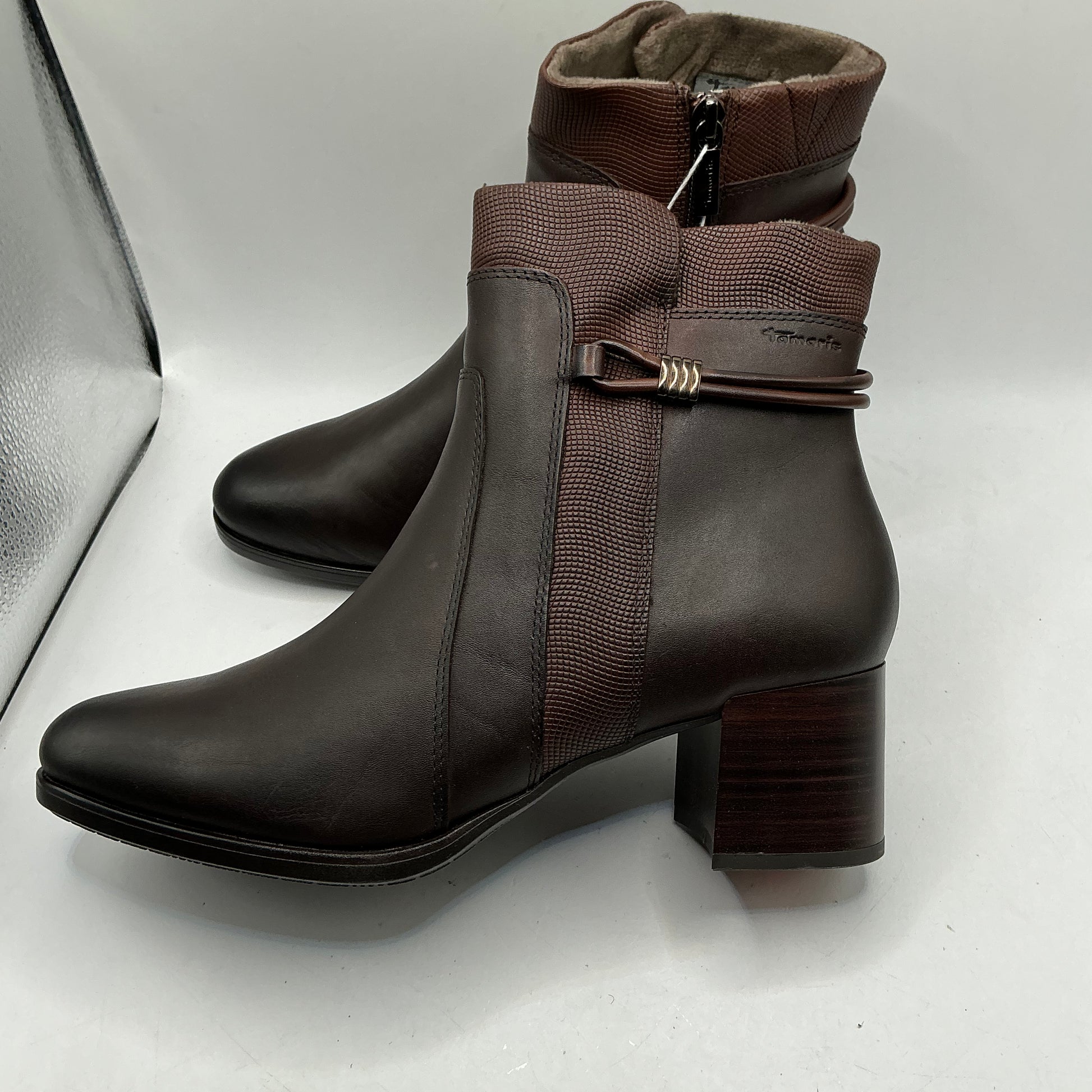Tamaris comfort chestnut leather ankle boots