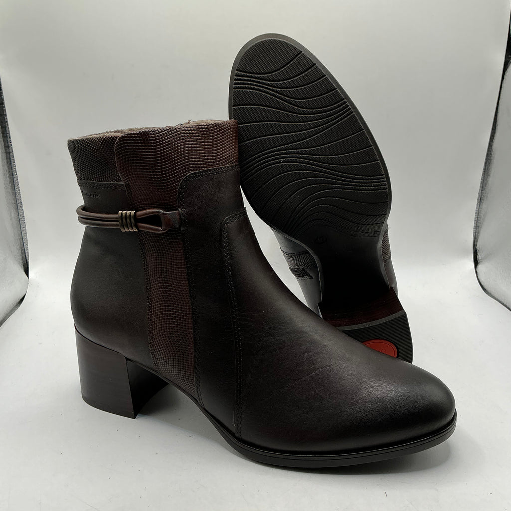 Tamaris comfort chestnut leather ankle boots