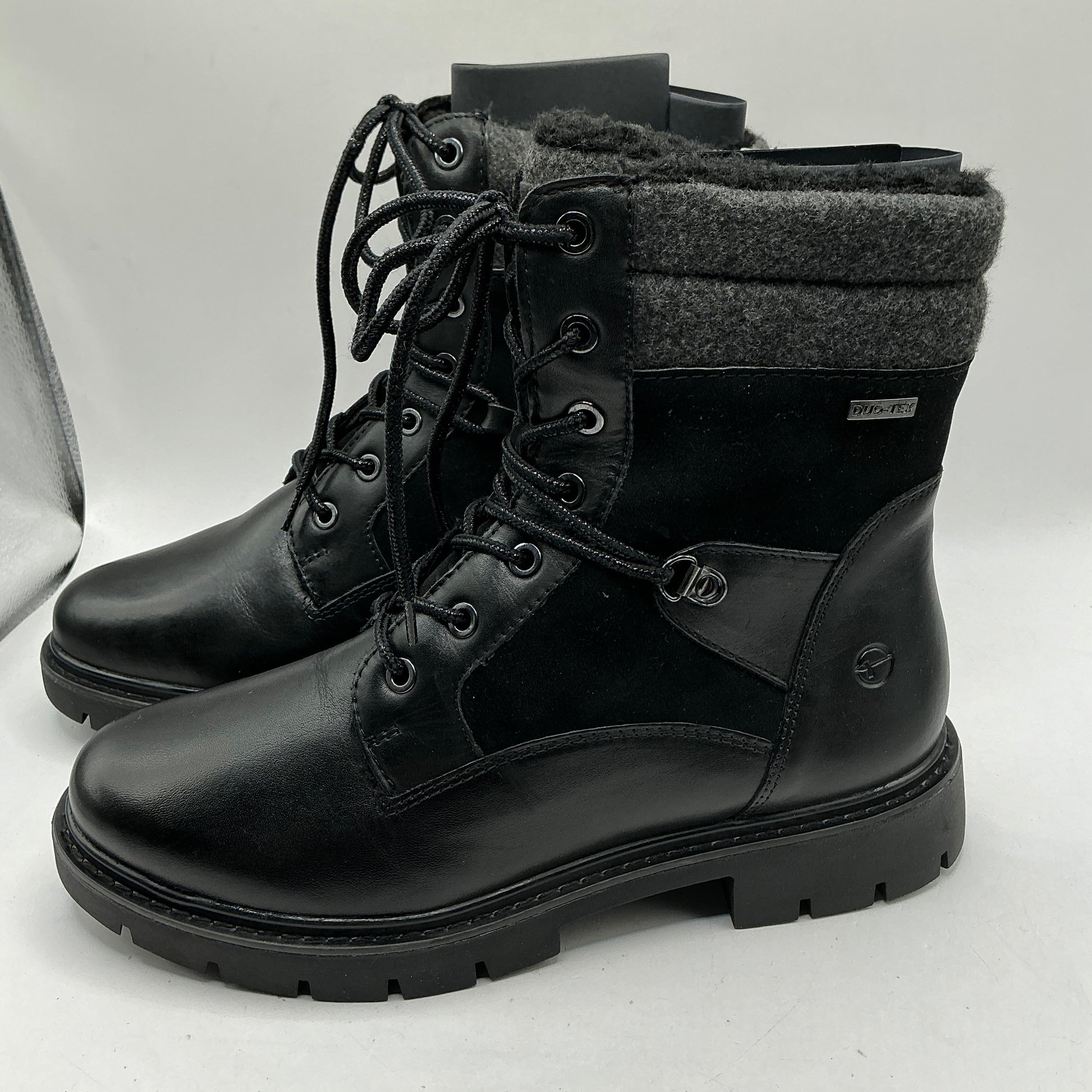 Tamaris comfort woolly lined black leather boots