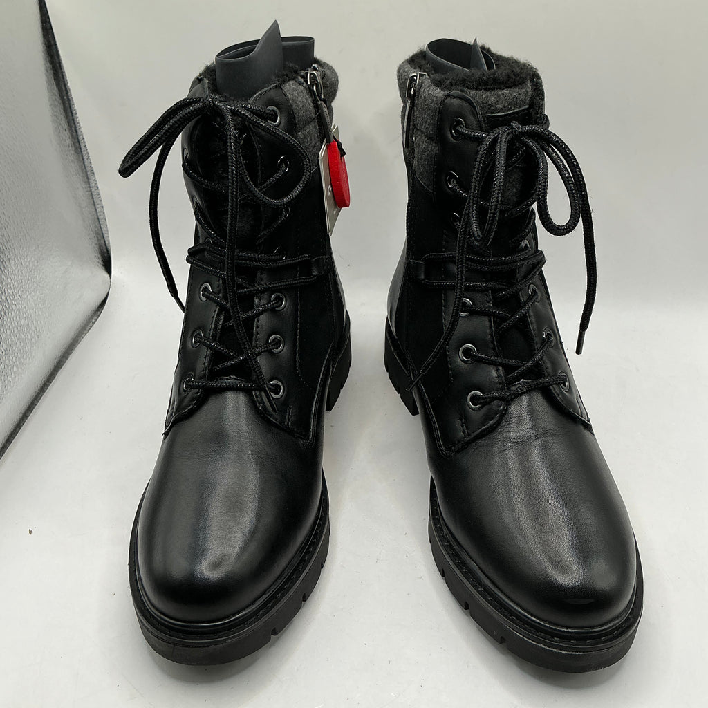 Tamaris comfort woolly lined black leather boots