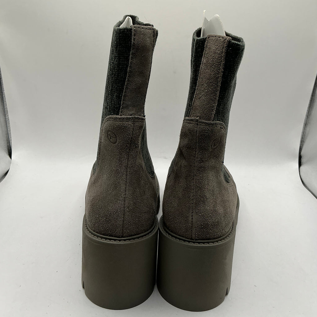 Tamaris comfort chunky grey suede boot with elasticated fabric ankle cuff